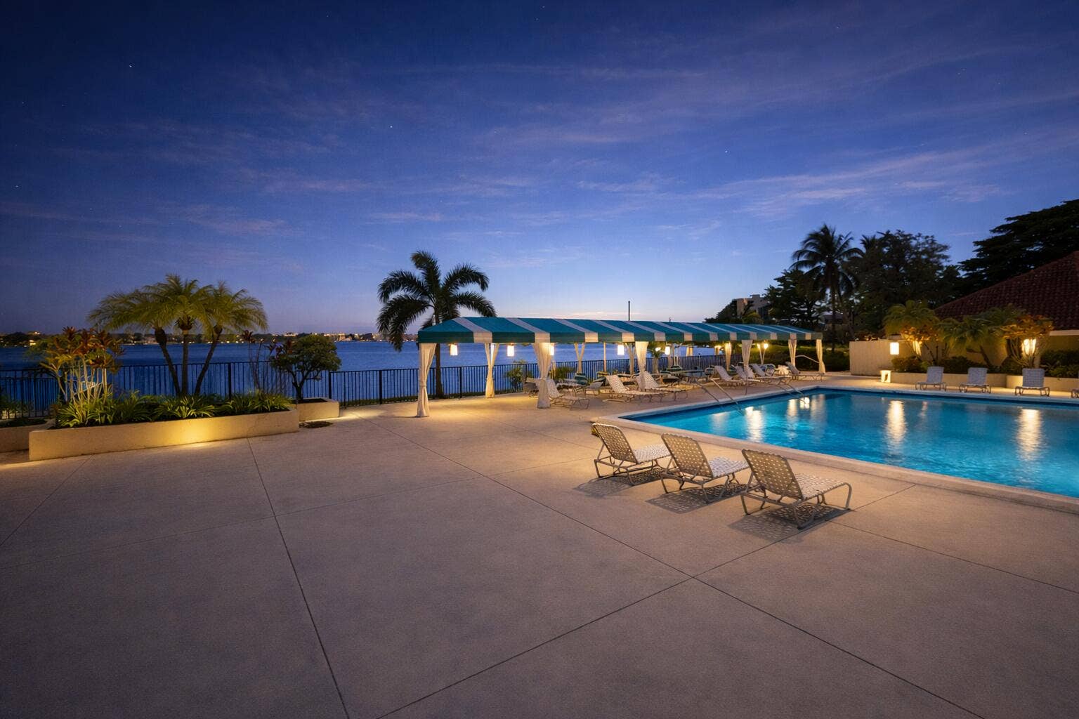 110 LAKE EMERALD Drive, #103, Oakland Park, FL 33309 Main Pool