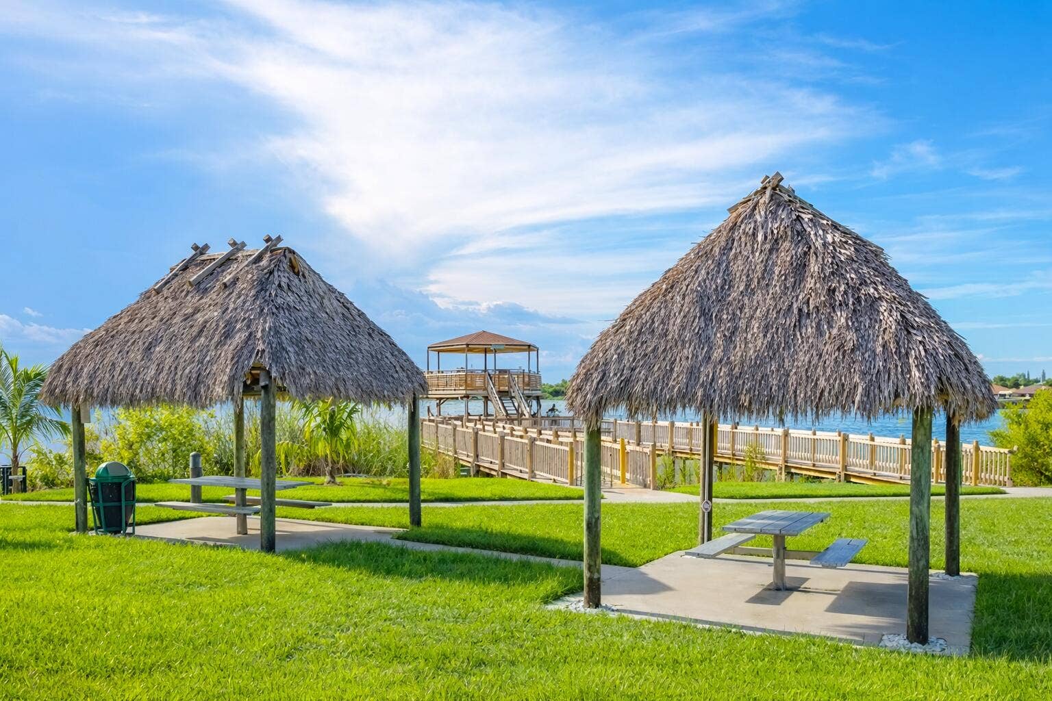 110 LAKE EMERALD Drive, #103, Oakland Park, FL 33309 Picnic:BBQ