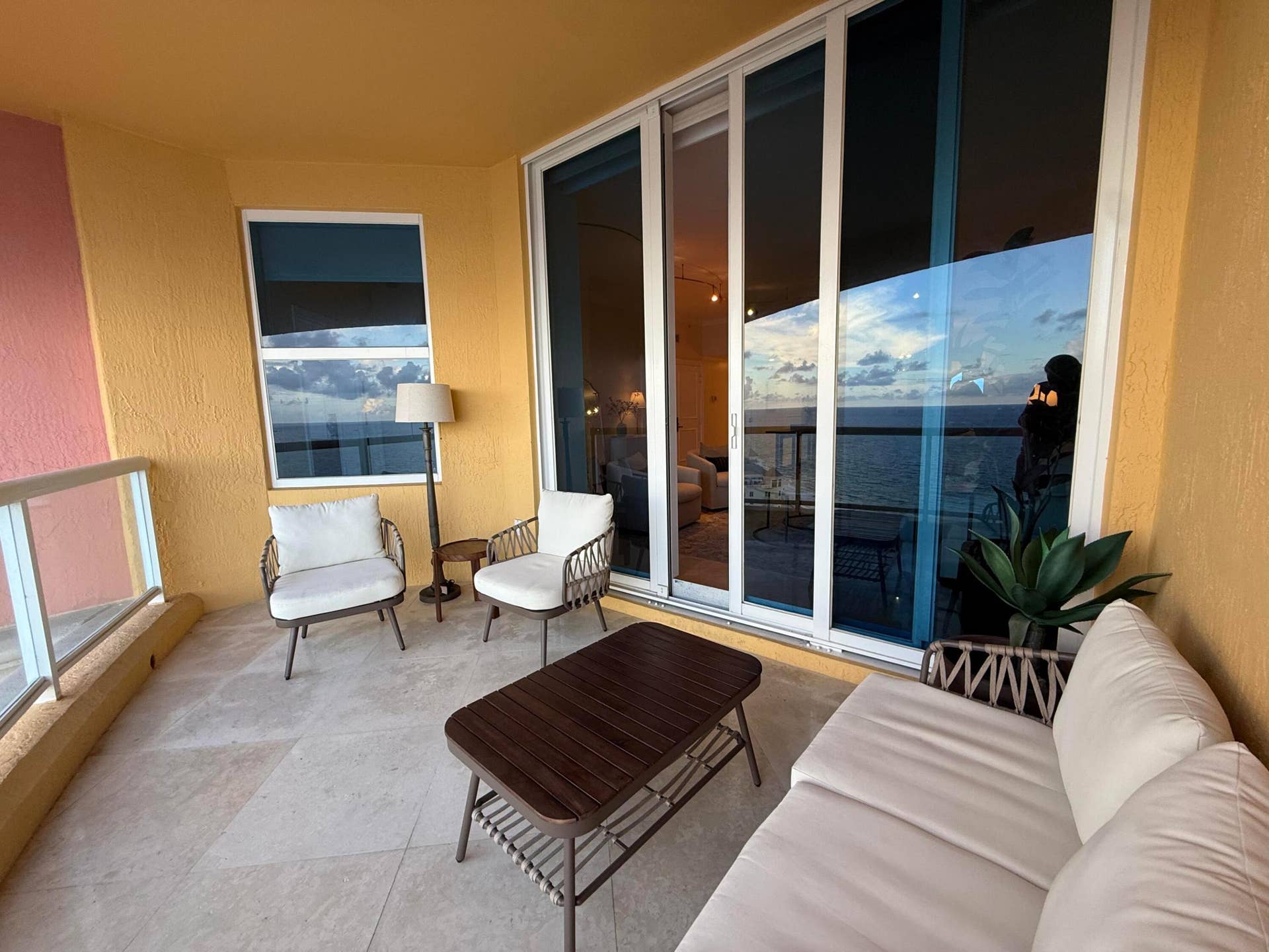 2110 N OCEAN Boulevard, #24D, Fort Lauderdale, Fort Lauderdale, FL 33305 Photo Oct 16 2026, 5 43 26 PM