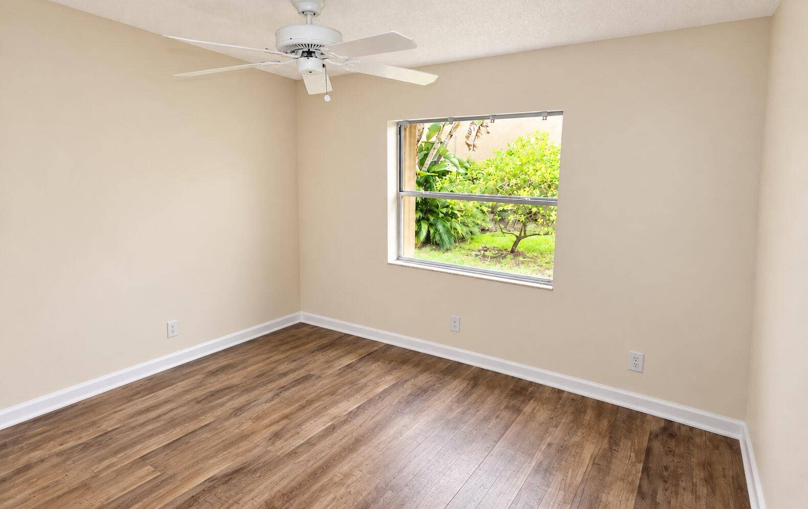 2546 COUNTRY GOLF Drive, Wellington, FL 33414 Bedroom 2
