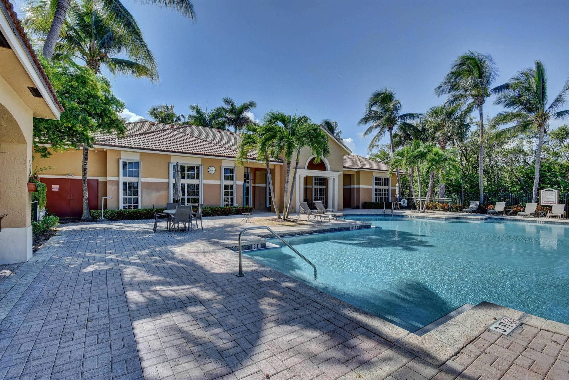 1200 Scotia Drive, #107, Hypoluxo, FL 33462 Photo 32