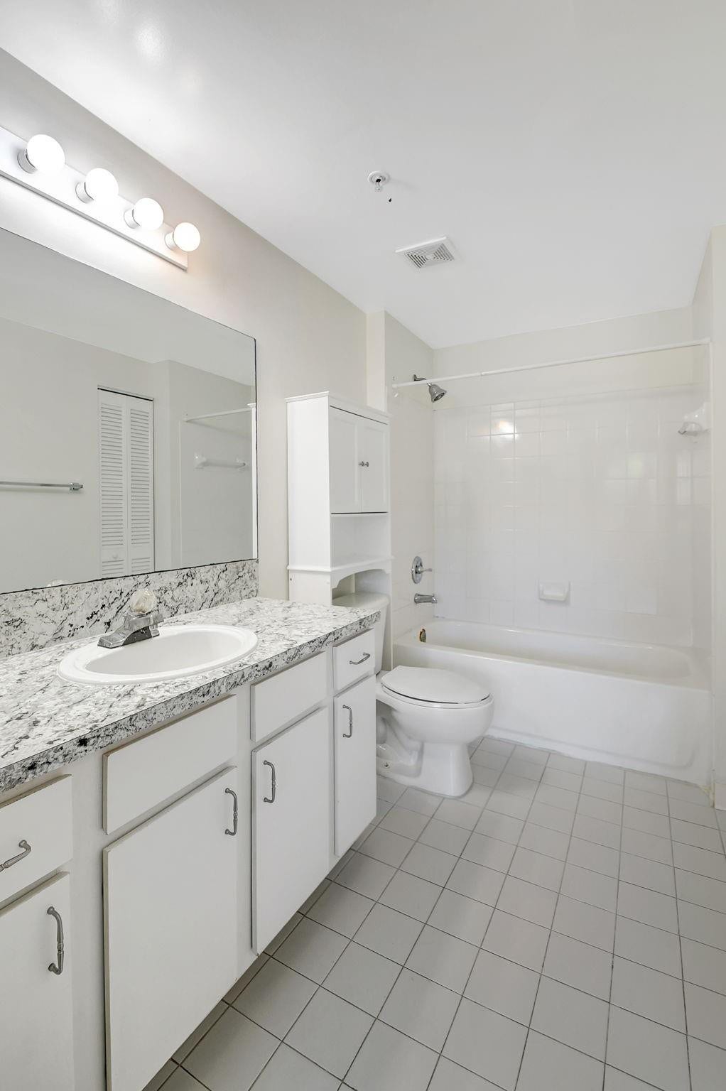 1200 Scotia Drive, #107, Hypoluxo, FL 33462 Photo 19