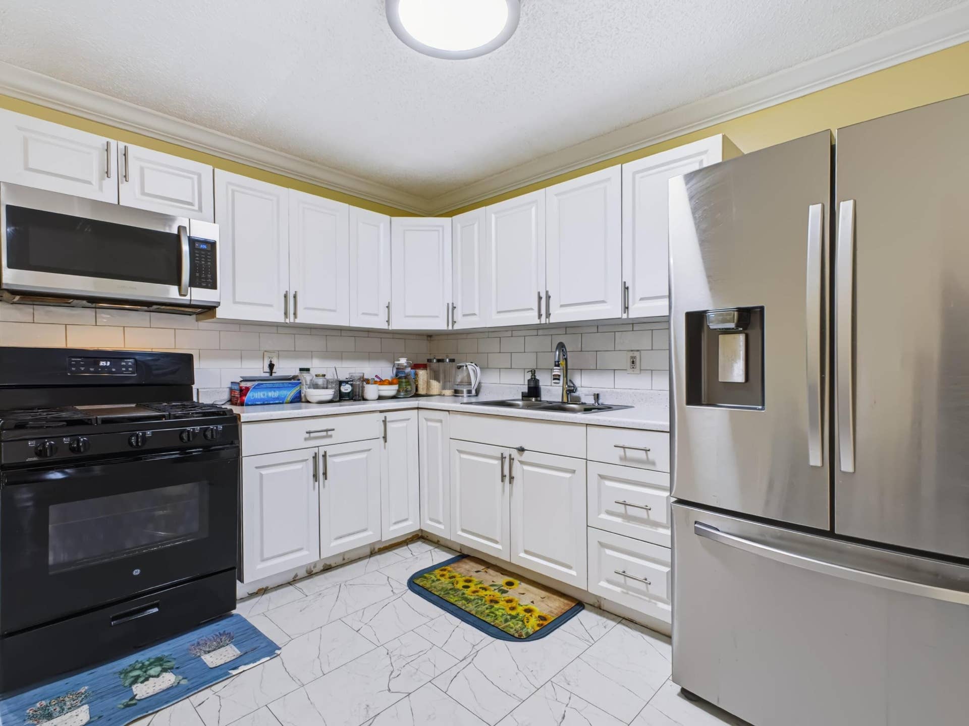4966 PIMLICO Court, West Palm Beach, FL 33415 Kitchen