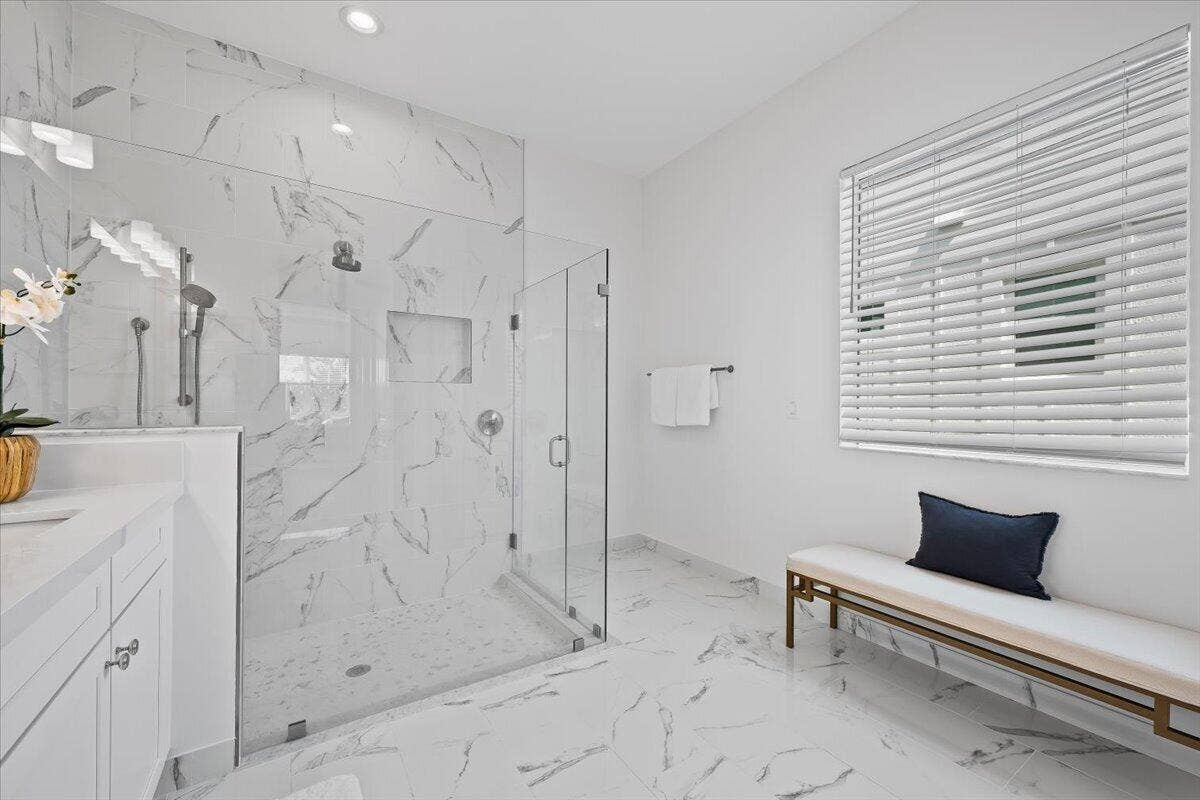 Oversized Walk in Shower