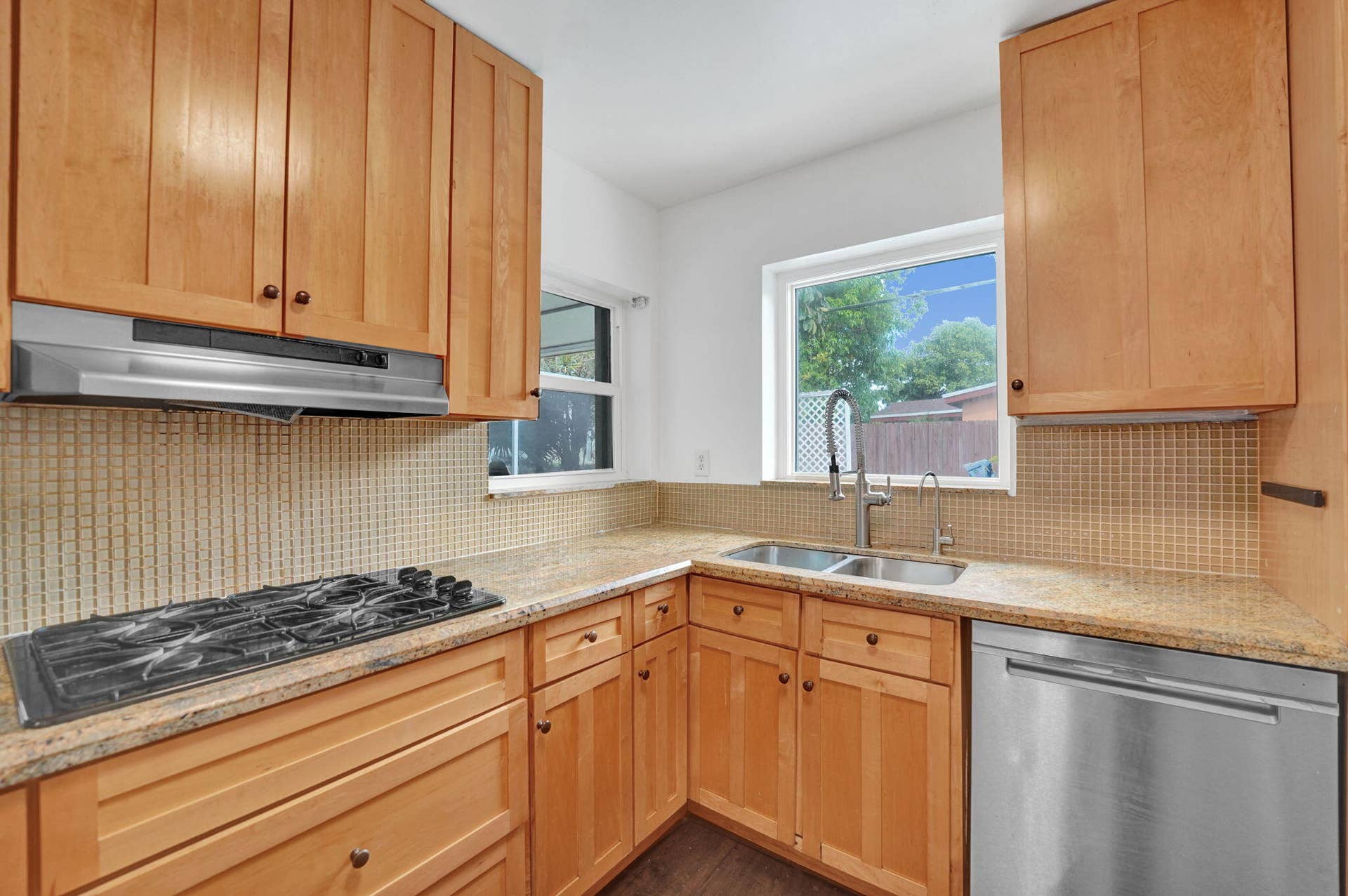 20-web-or-mls-DSC03080