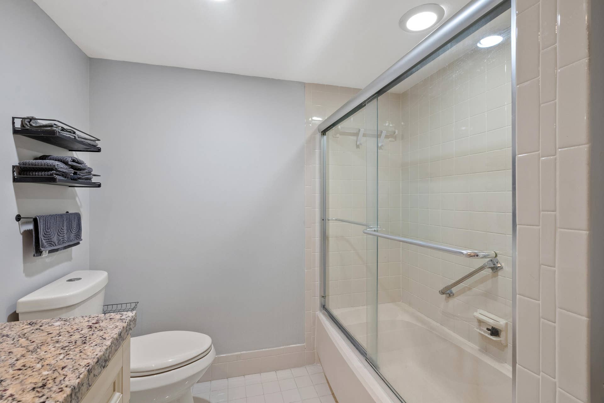 23385 Barwood Lane S, #308, Boca Raton, FL 33428 2nd Bathroom
