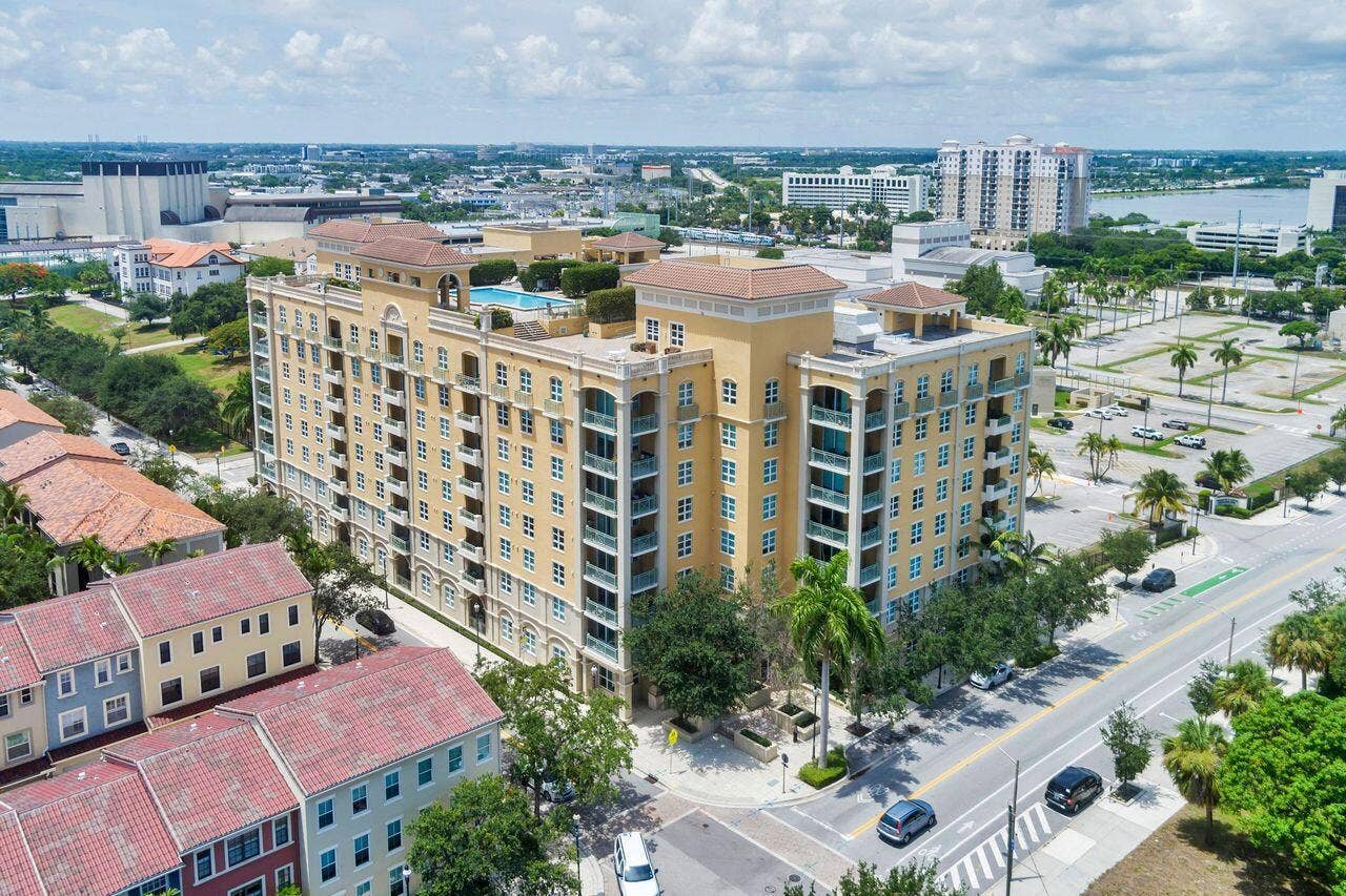 403 S Sapodilla Avenue, #203, West Palm Beach, West Palm Beach, FL 33401 IMG_5174