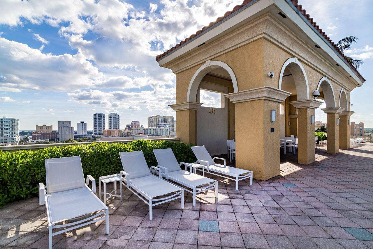 403 S Sapodilla Avenue, #203, West Palm Beach, West Palm Beach, FL 33401 IMG_5163