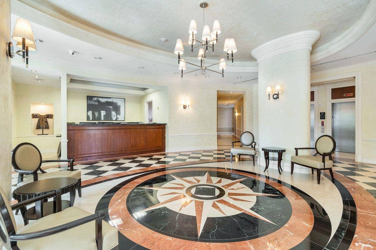 403 S Sapodilla Avenue, #203, West Palm Beach, West Palm Beach, FL 33401 IMG_5170