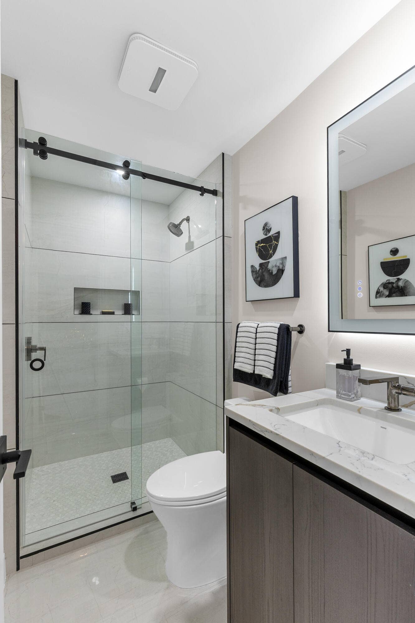 612 PINE LAKE Drive, Delray Beach, FL 33445 Bathroom 3
