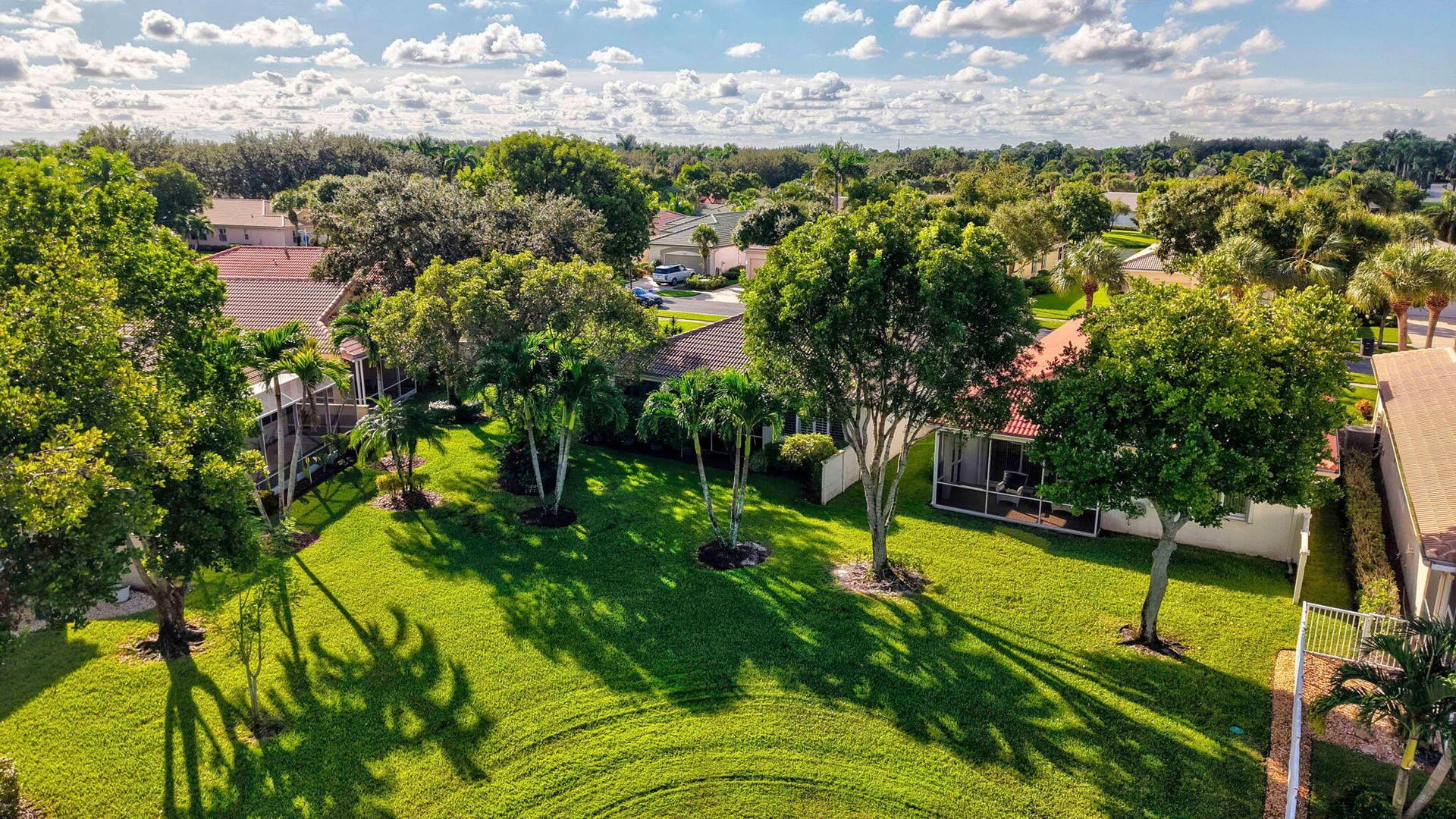 9299 Sapphire Cove Drive, West Palm Beach, FL 33411 50-web-or-mls-DJI_20261014094003_0332_D_