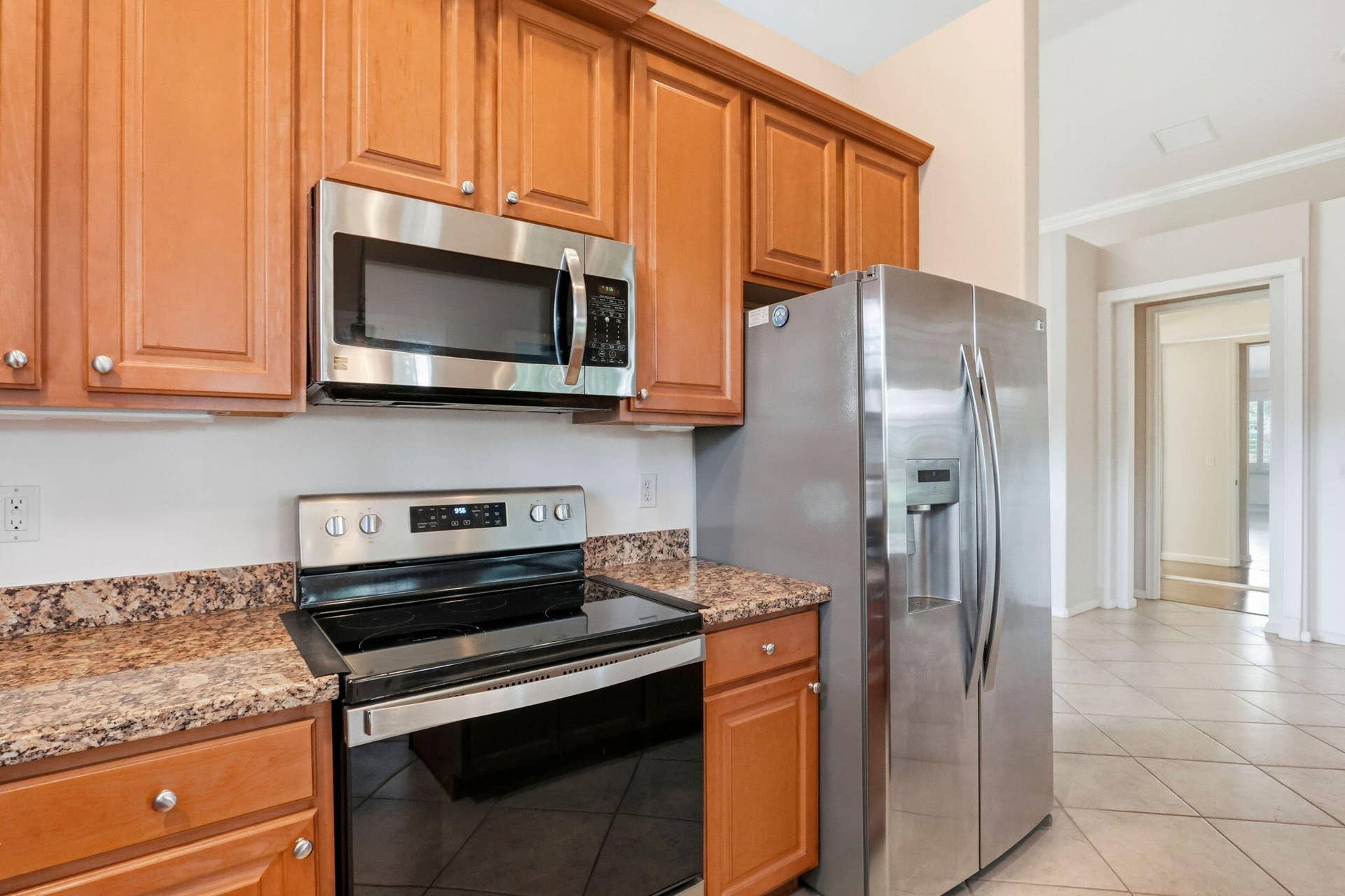 9299 Sapphire Cove Drive, West Palm Beach, FL 33411 Kitchen