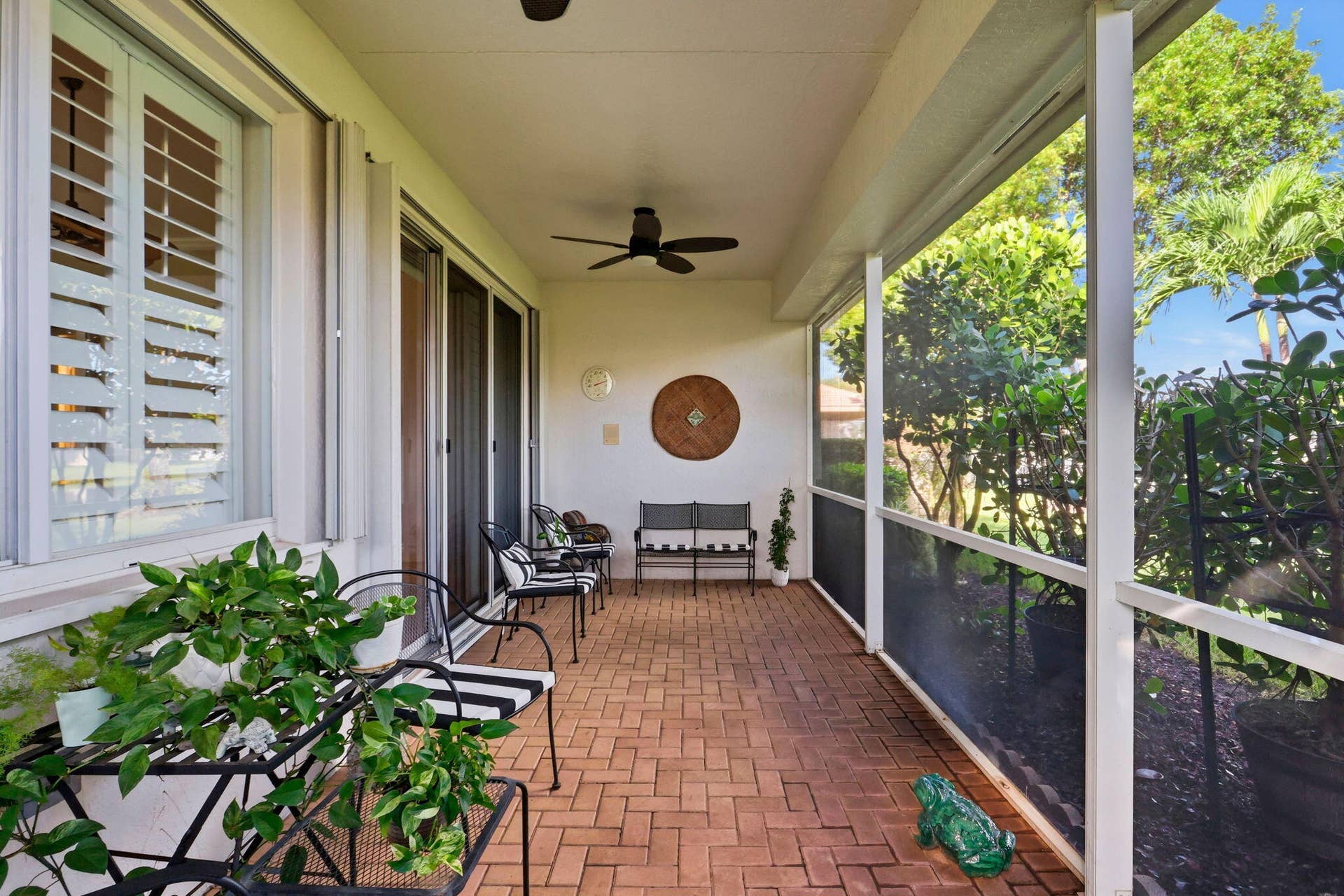 9299 Sapphire Cove Drive, West Palm Beach, FL 33411 35-web-or-mls-034_0E2A3109