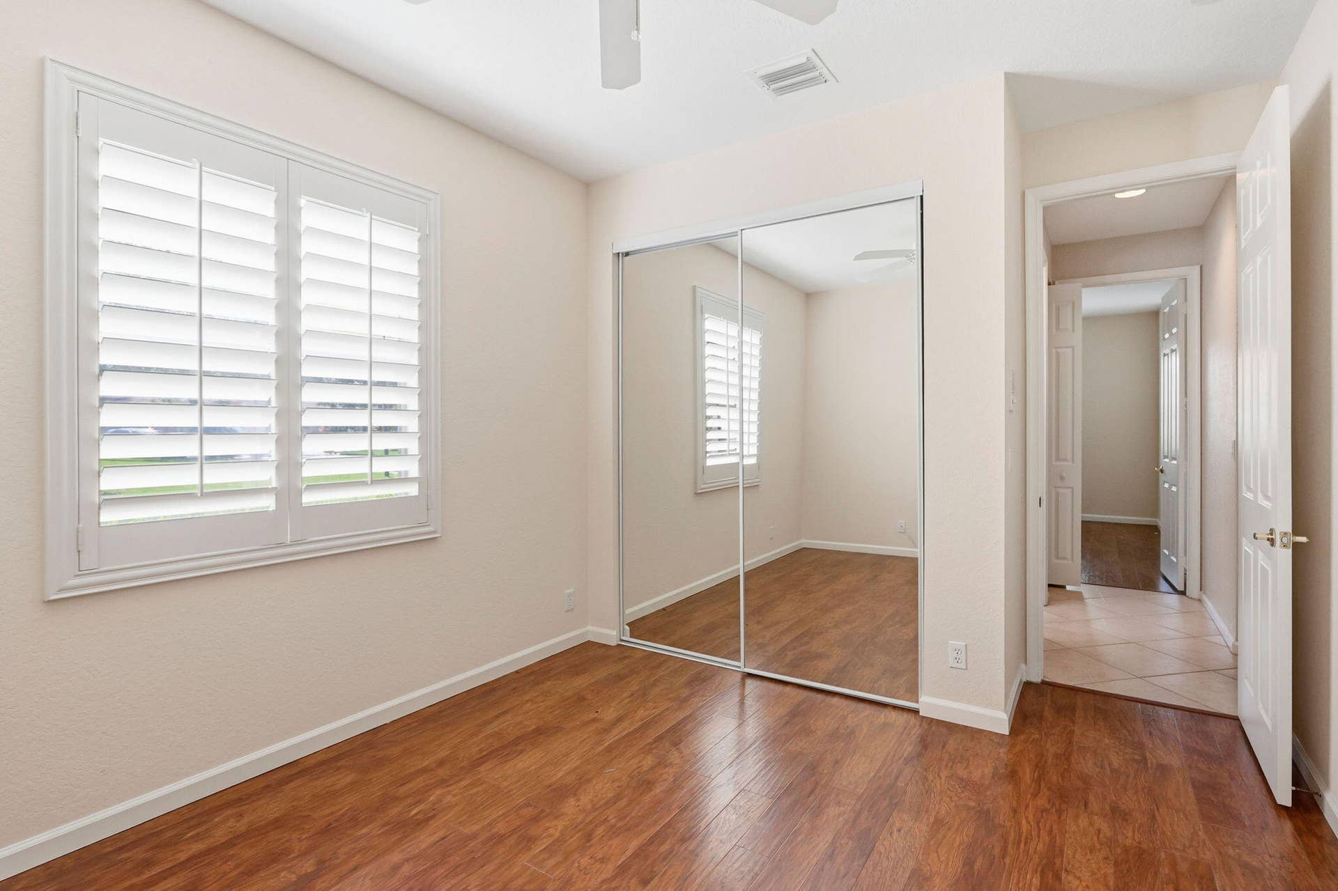9299 Sapphire Cove Drive, West Palm Beach, FL 33411 20-web-or-mls-019_0E2A3139