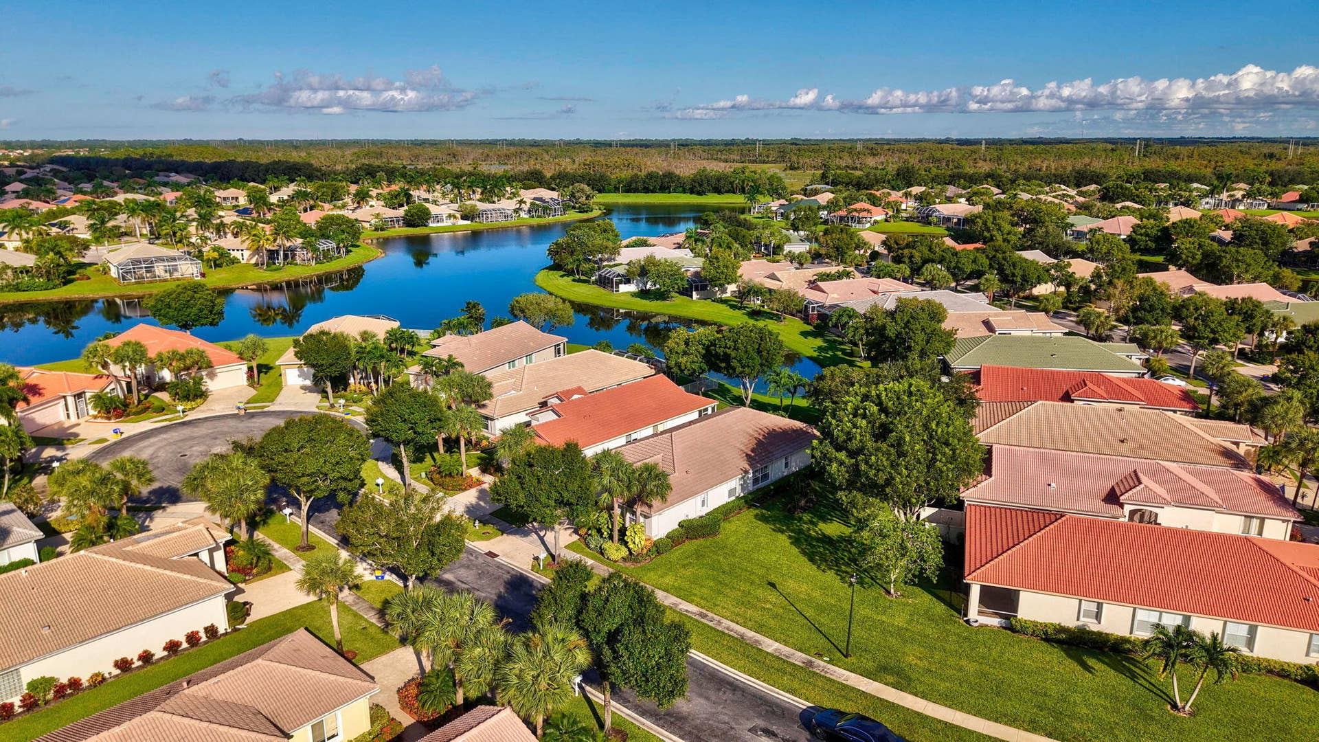 9299 Sapphire Cove Drive, West Palm Beach, FL 33411 43-web-or-mls-DJI_20261014093830_0297_D_