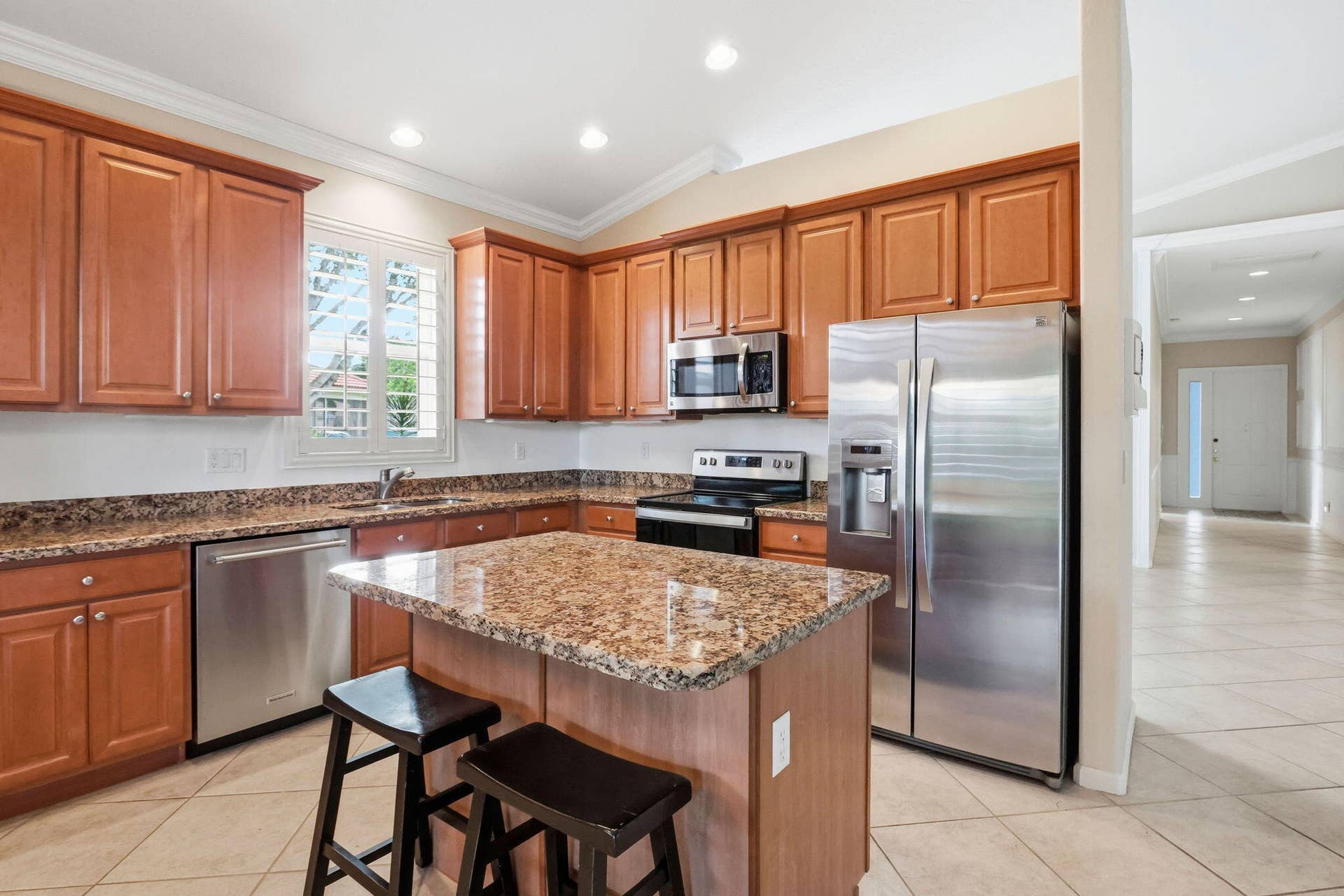 9299 Sapphire Cove Drive, West Palm Beach, FL 33411 Kitchen