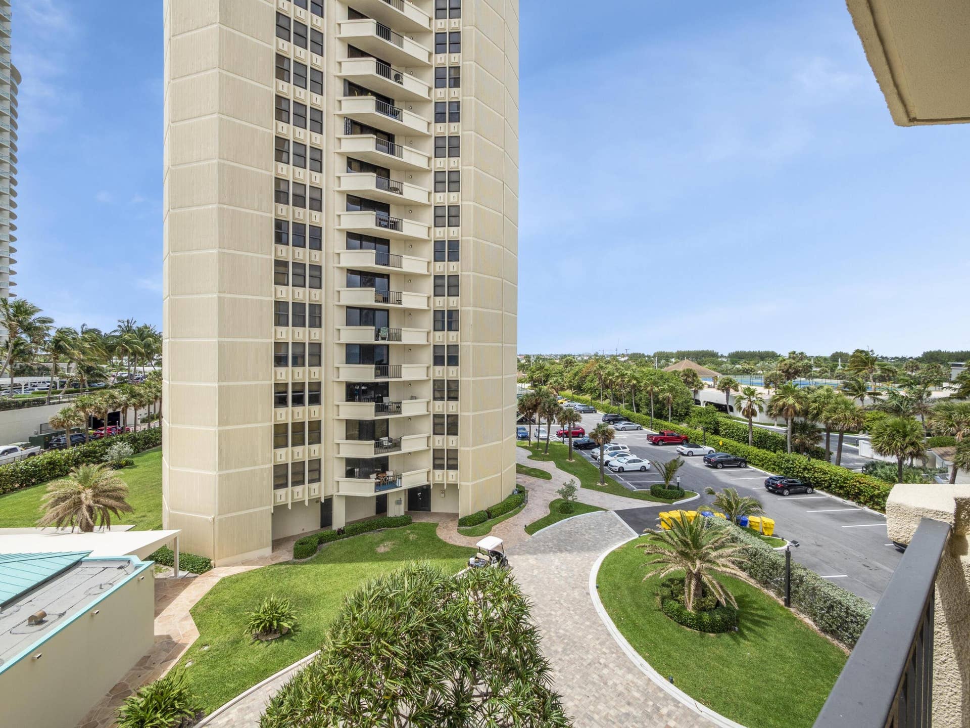 2800 N Ocean Drive, Riviera Beach, FL 33404 007