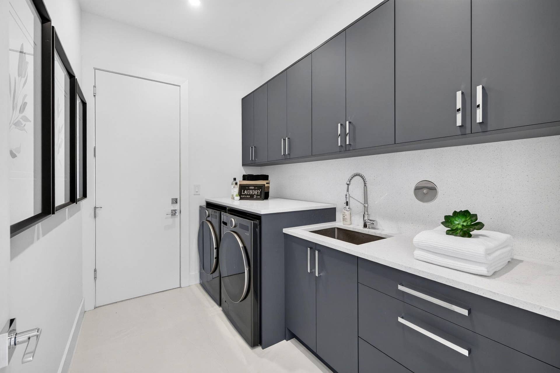 1781 NE 18TH Street, Fort Lauderdale, FL 33305 Custom Laundry Room