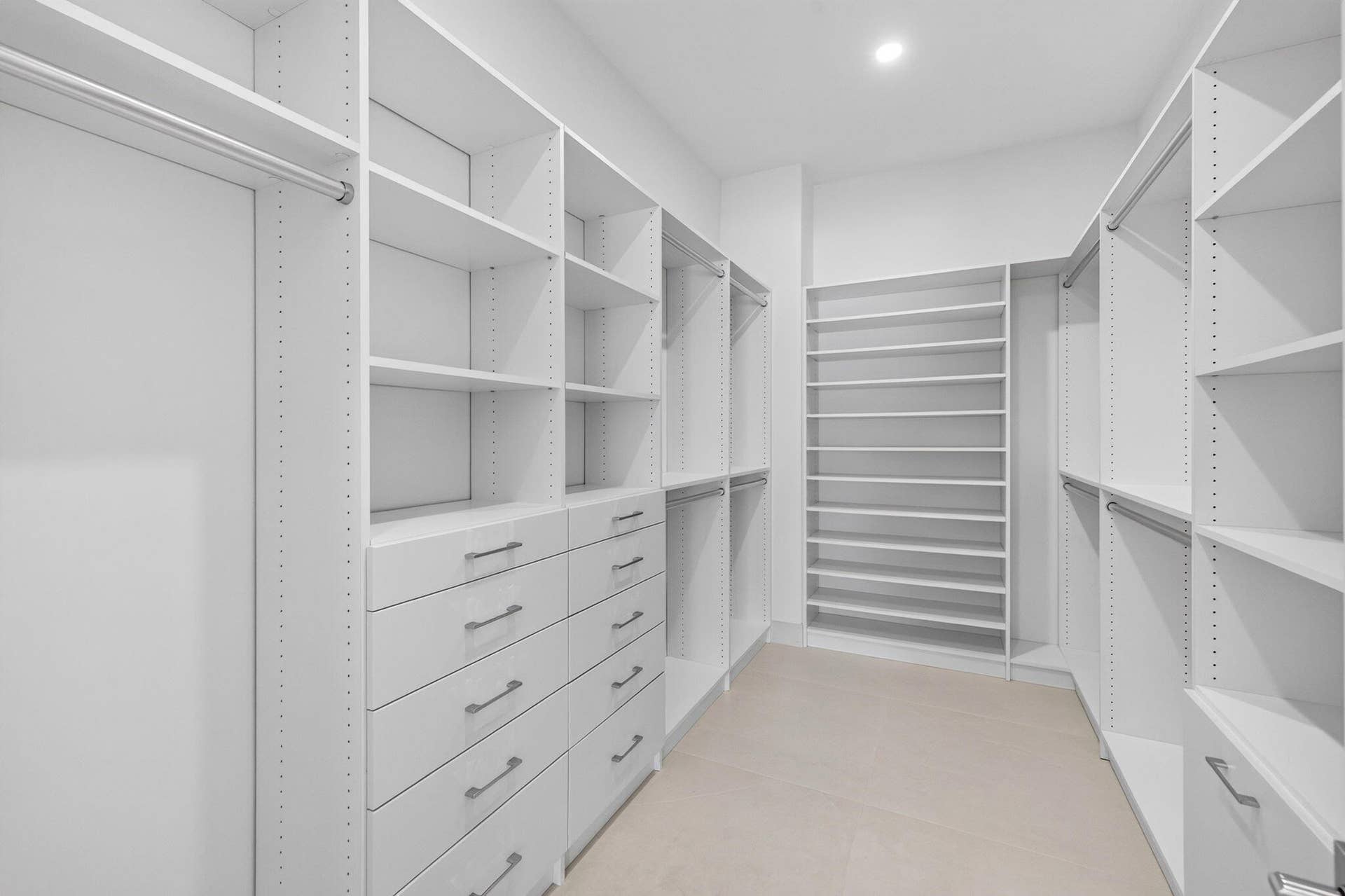 1781 NE 18TH Street, Fort Lauderdale, FL 33305 Primary Custom Closet