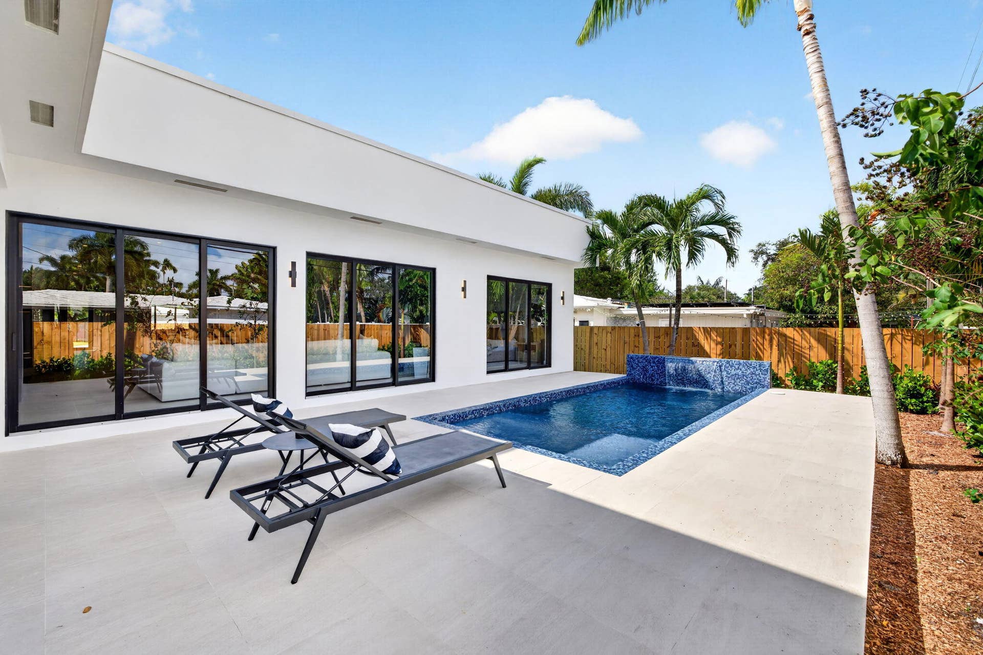 1781 NE 18TH Street, Fort Lauderdale, FL 33305 Pool