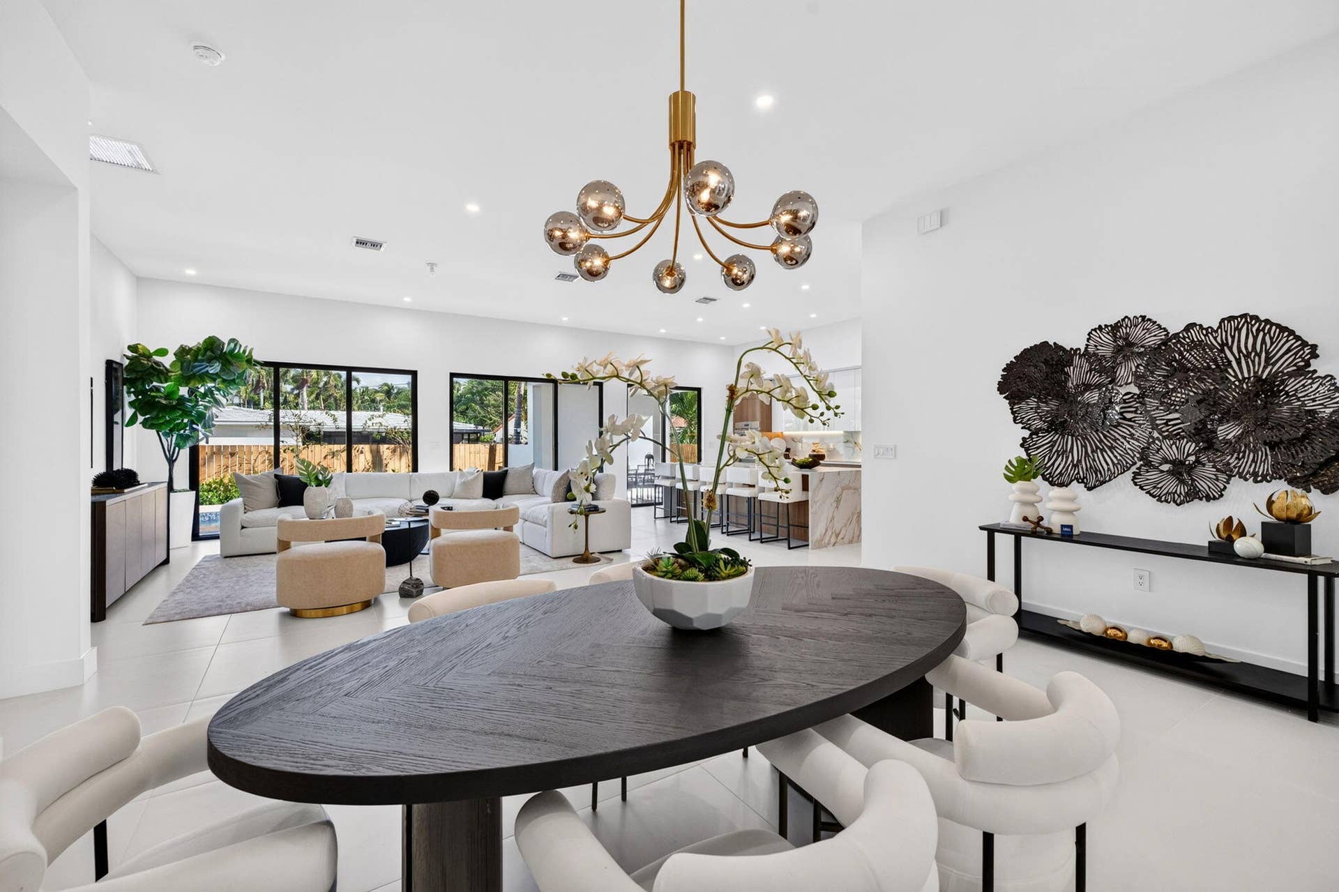1781 NE 18TH Street, Fort Lauderdale, FL 33305 Living Dining
