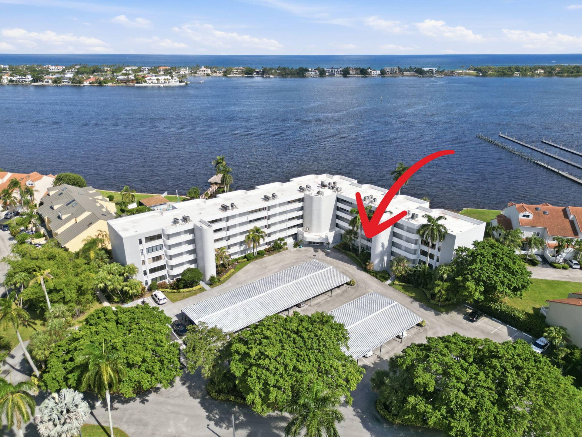 8200 Lakeshore Drive, #2020, Hypoluxo, FL 33462 aerialofbuildingarrowuse