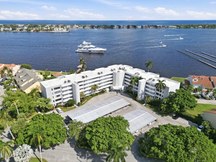 Property photo for 8200 Lakeshore Drive, #2020, Hypoluxo, FL