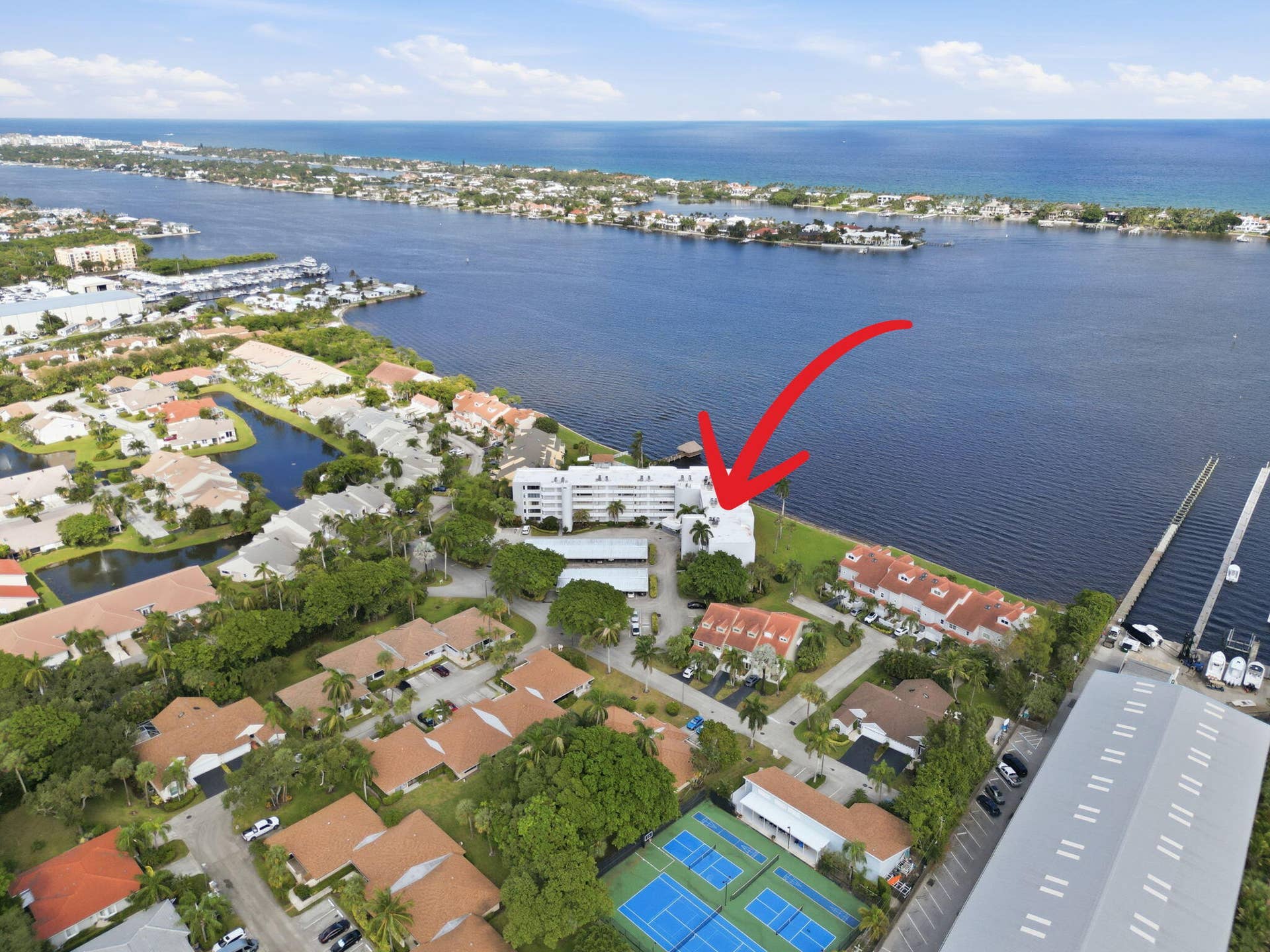8200 Lakeshore Drive, #2020, Hypoluxo, FL 33462 dronewitharrowwaterviewsofisland