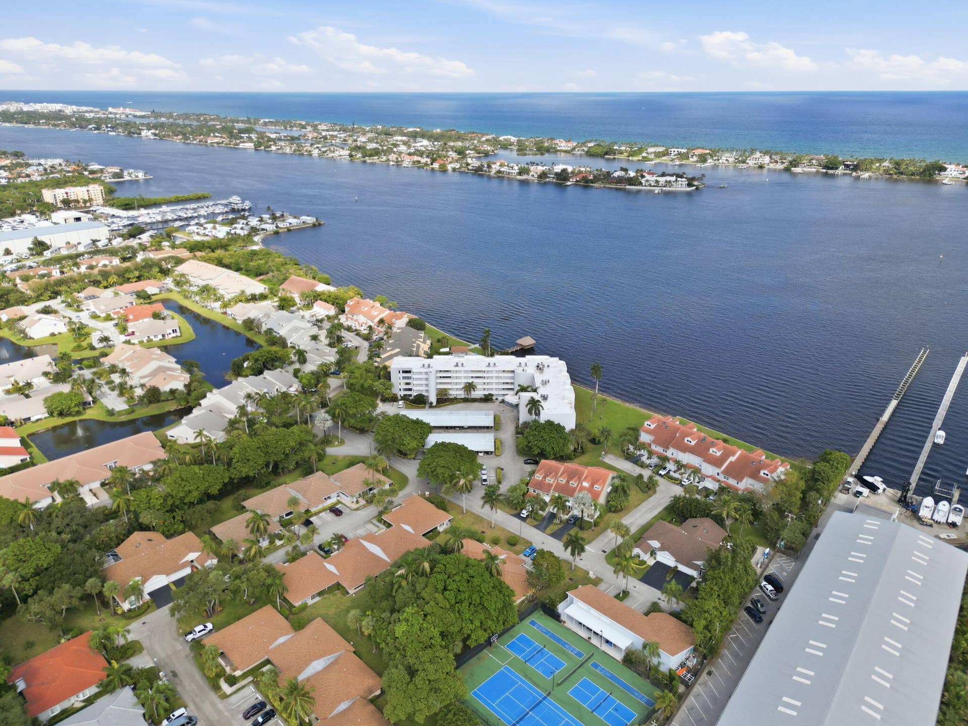 8200 Lakeshore Drive, #2020, Hypoluxo, FL 33462 69-web-or-mls-8200_Lakeshore_Dr_Unit_202