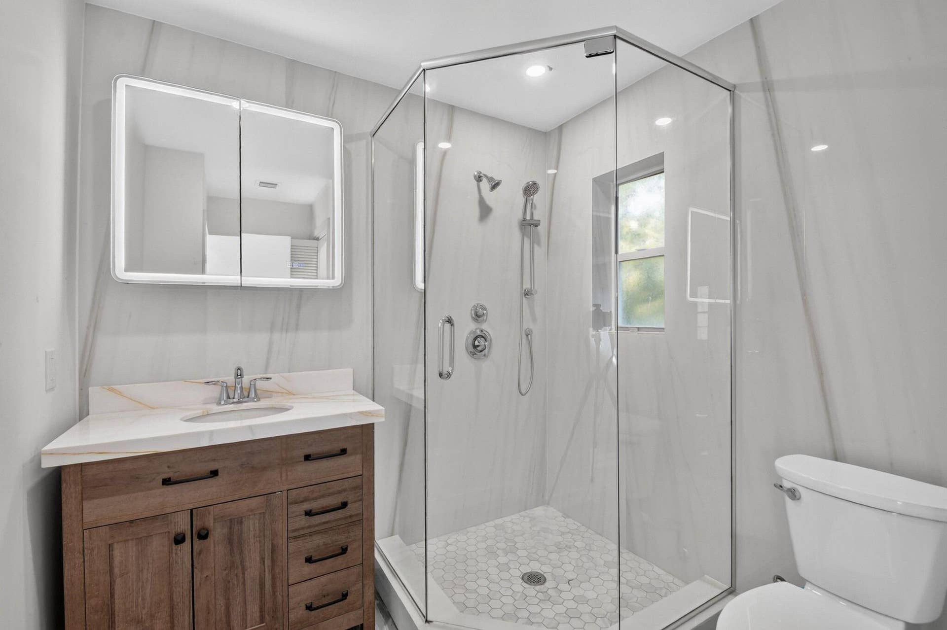 426 50th Street, #1, West Palm Beach, FL 33407 45-web-or-mls-DSC_5022
