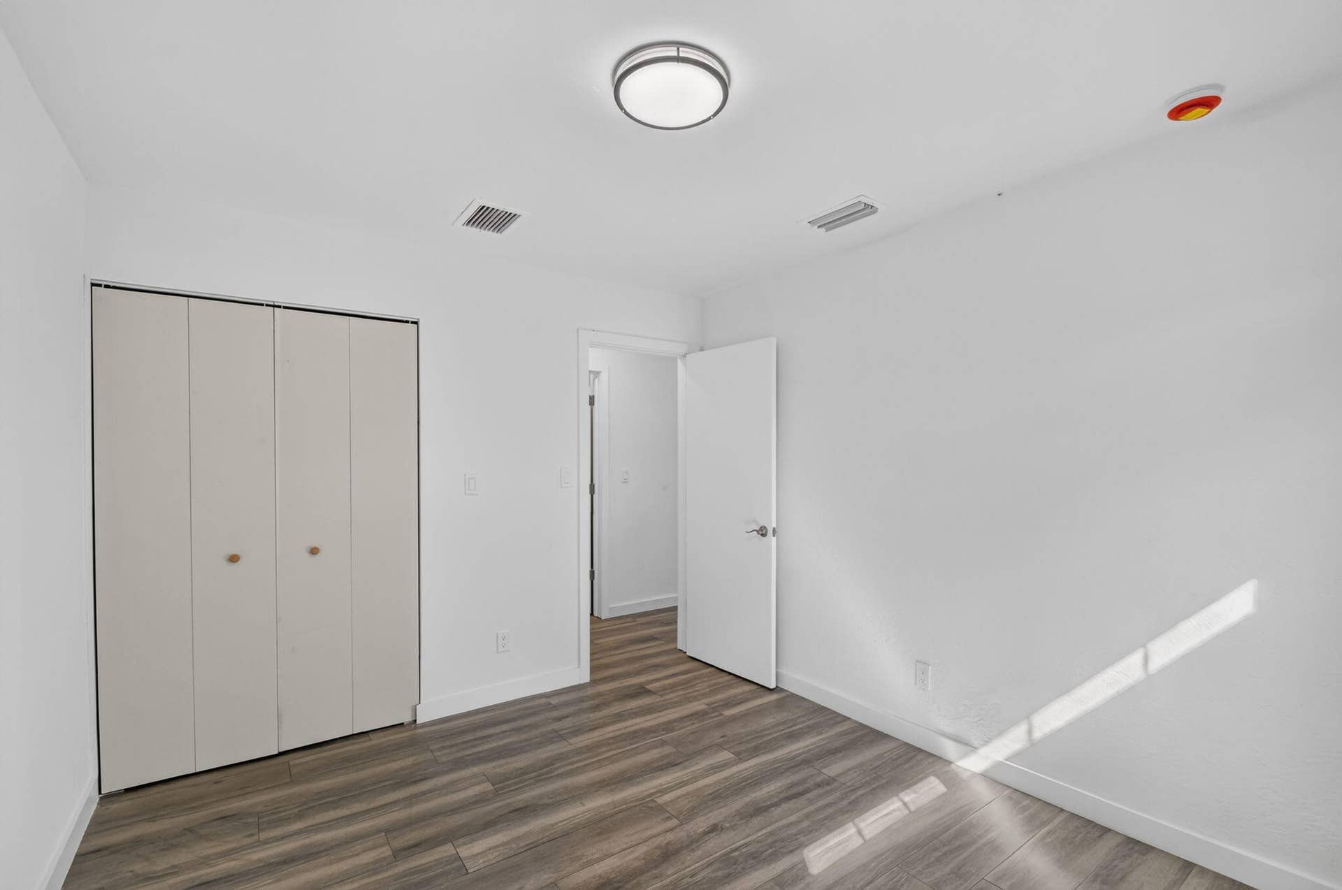 426 50th Street, #1, West Palm Beach, FL 33407 11-web-or-mls-DSC_5113