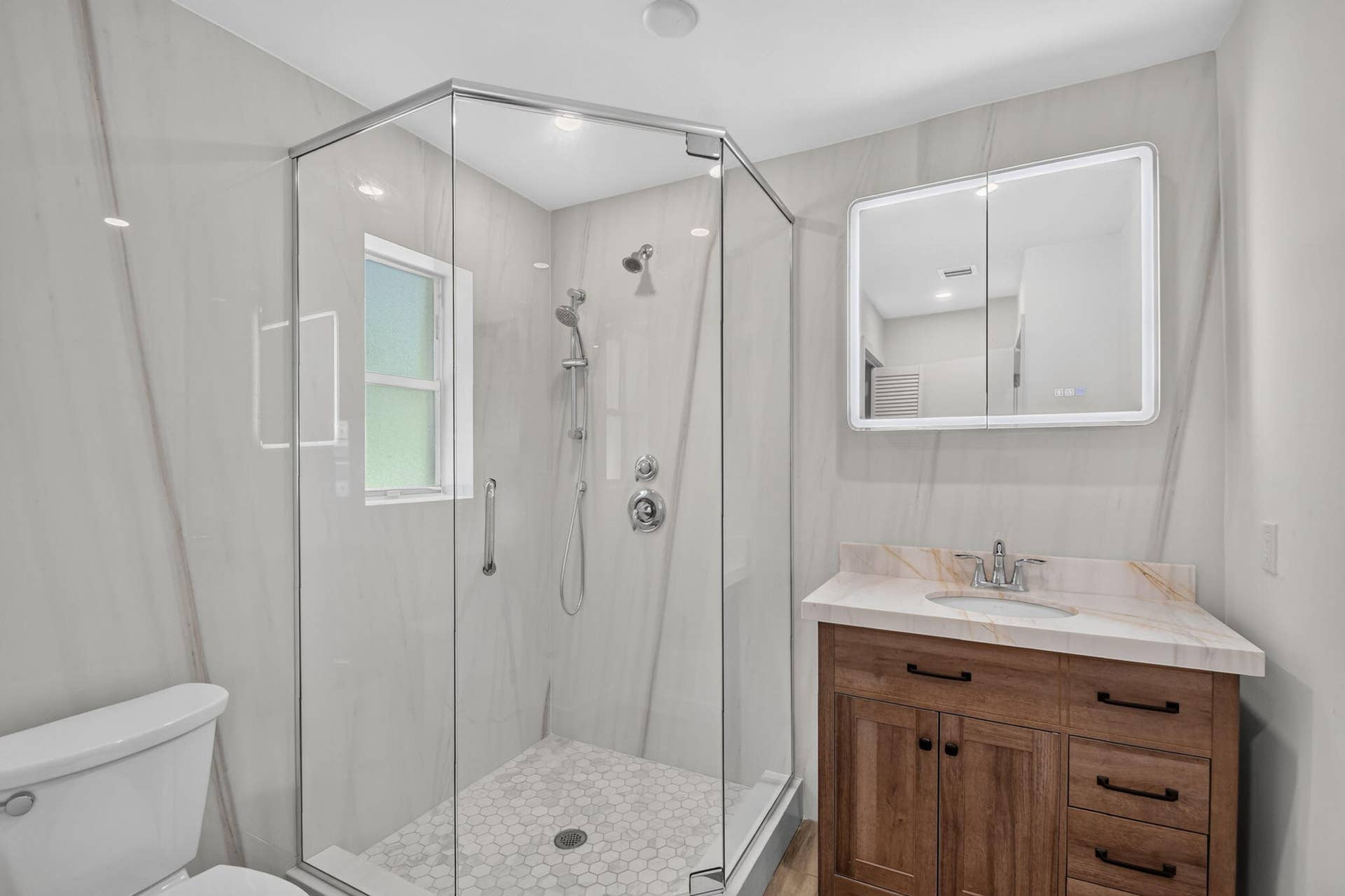 426 50th Street, #2, West Palm Beach, FL 33407 30-web-or-mls-DSC_5203