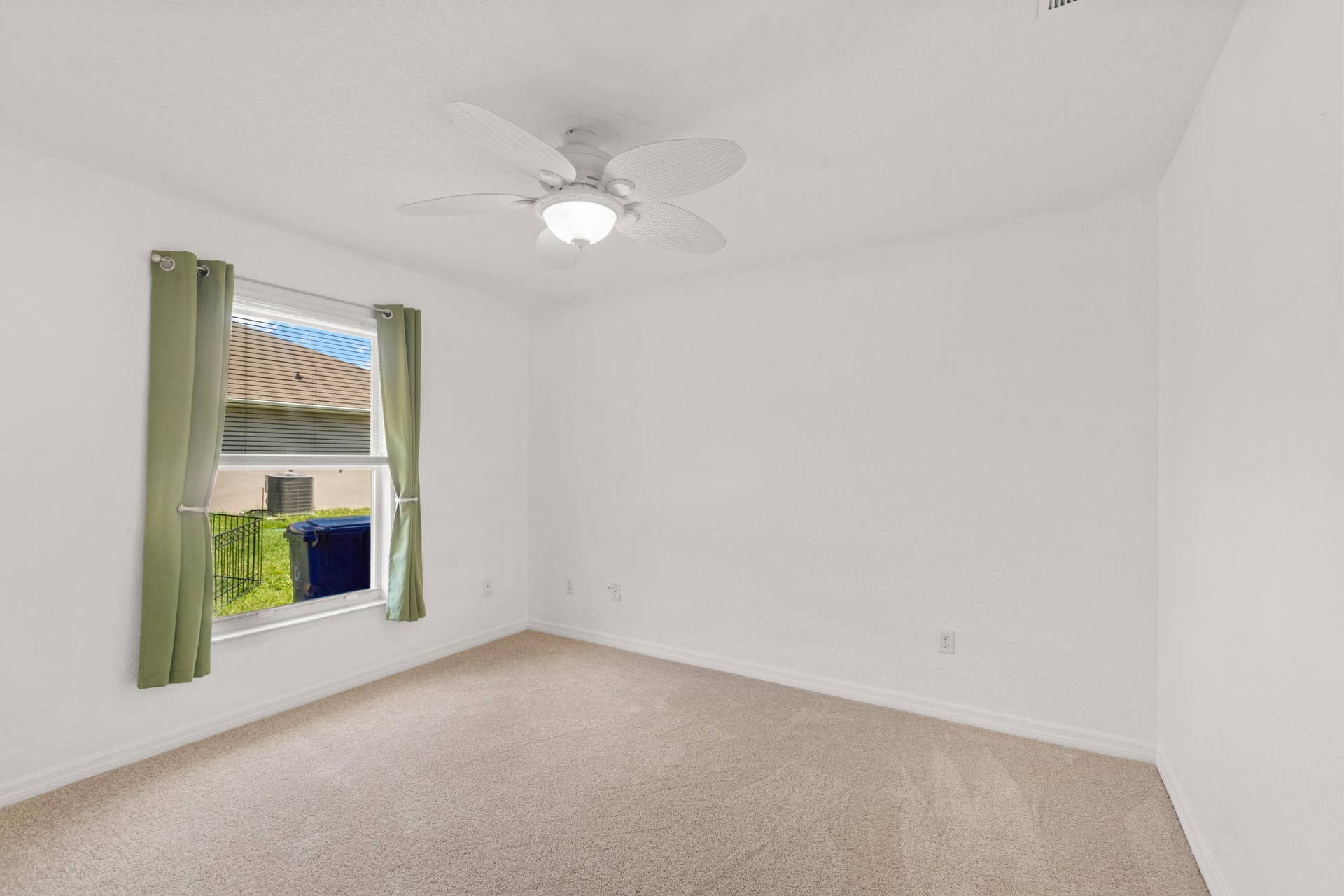 619 CARNIVAL Terrace, Sebastian, FL 32958 Image00033