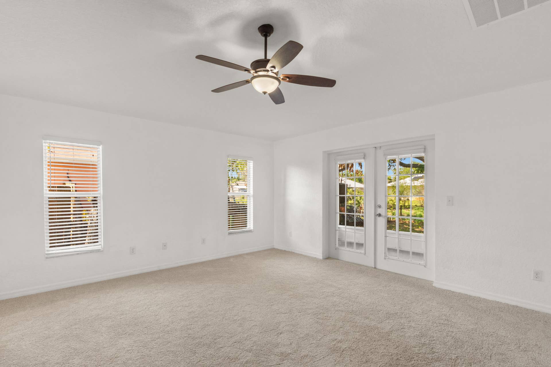 619 CARNIVAL Terrace, Sebastian, FL 32958 Image00026