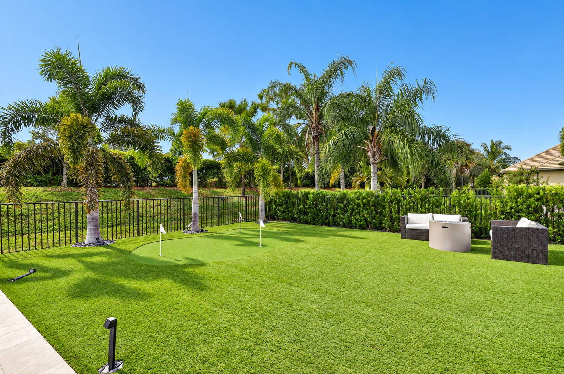 4637 SIENA Circle, Wellington, Wellington, FL 33414 Turfed Putting Green/Fire Pit