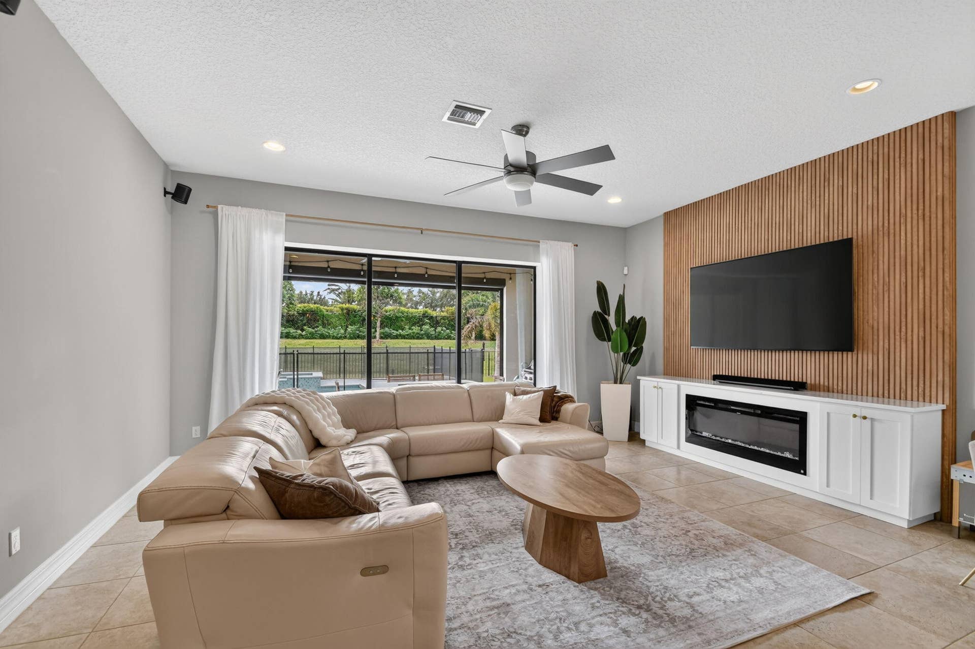 4637 SIENA Circle, Wellington, Wellington, FL 33414 Great Room