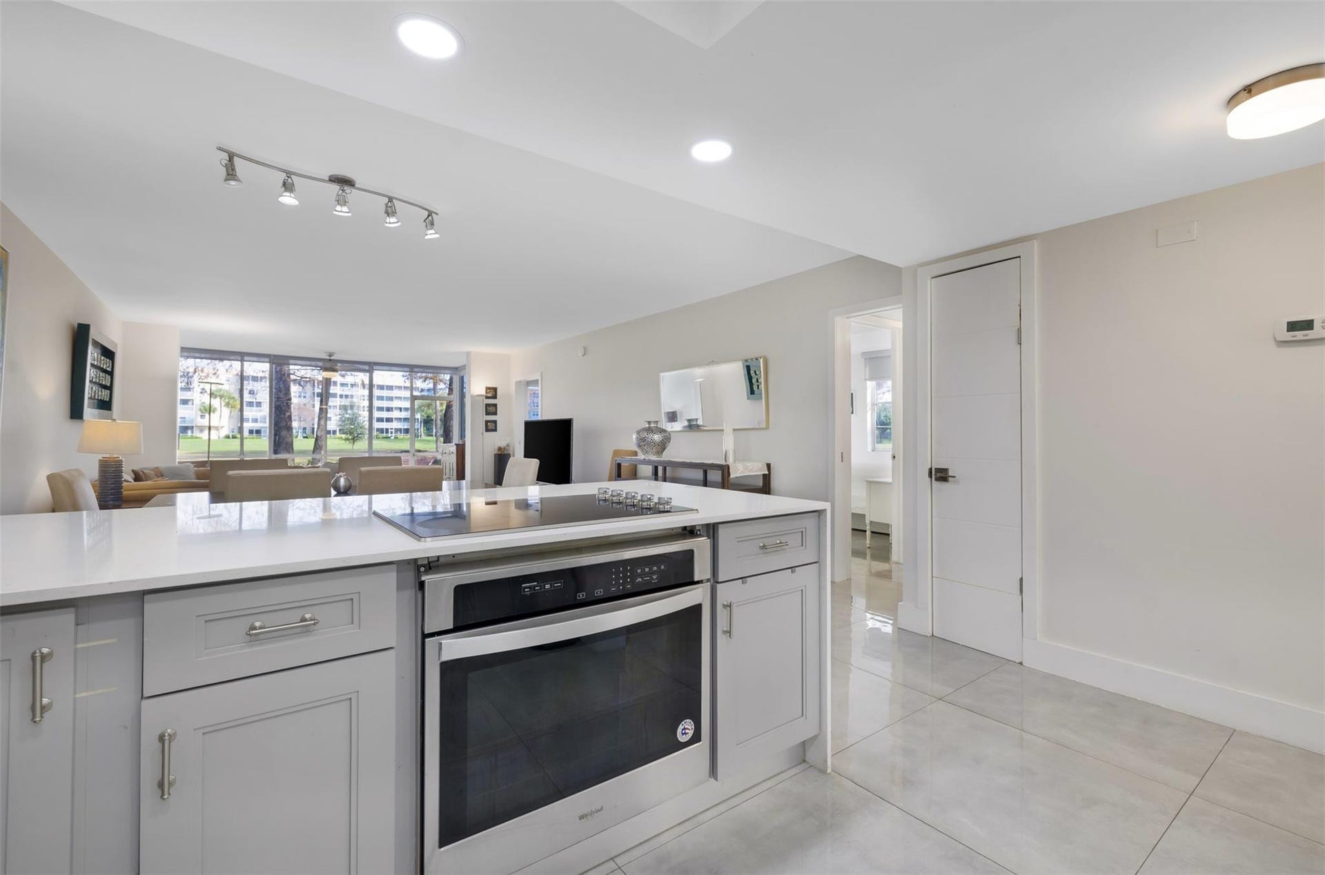 4011 N CYPRESS Drive, #101, Pompano Beach, Pompano Beach, FL 33069 Photo 6