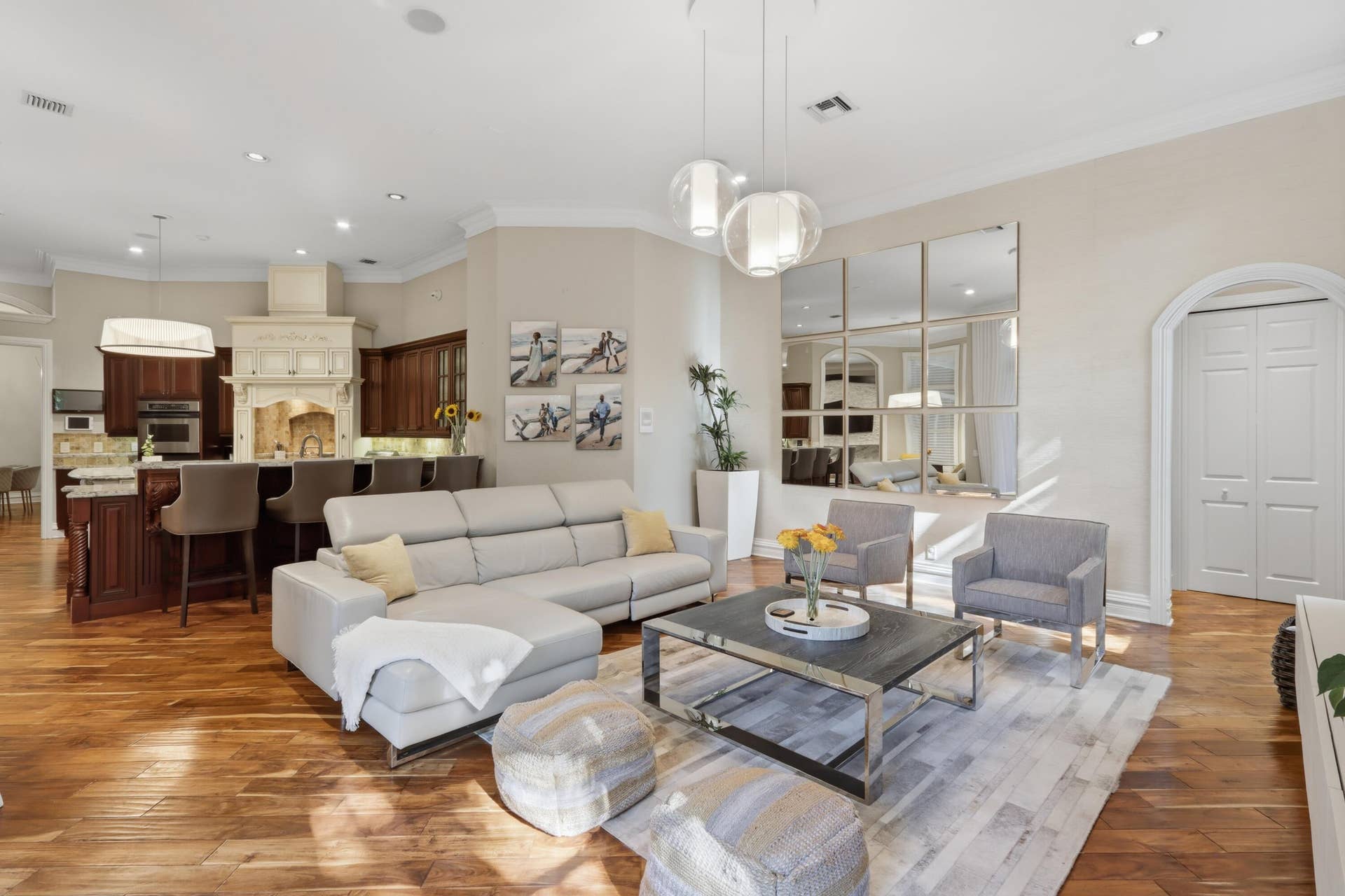 1580 VICTORIA ISLE Way, Weston, FL 33327 Living Room