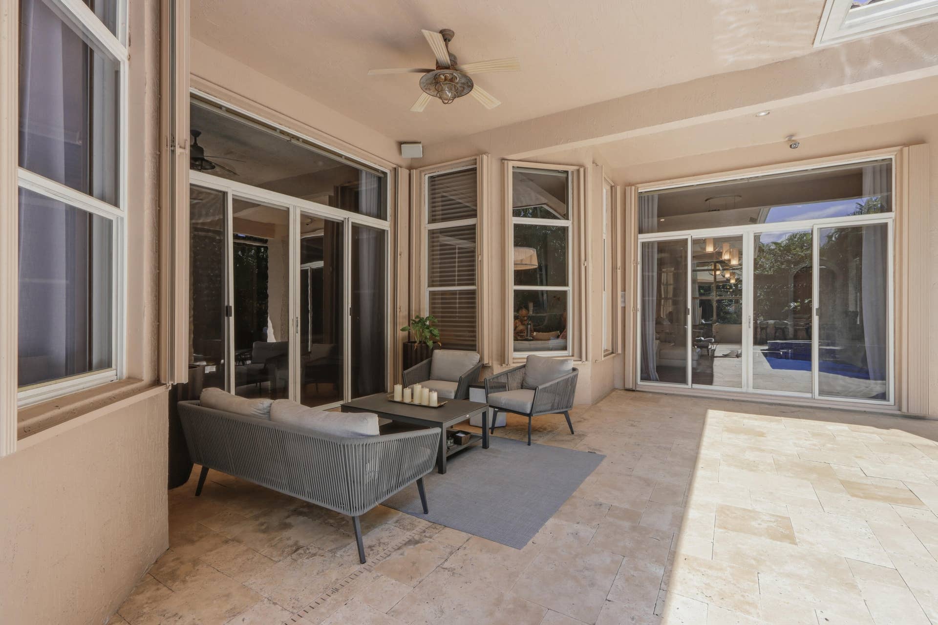 1580 VICTORIA ISLE Way, Weston, FL 33327 Patio