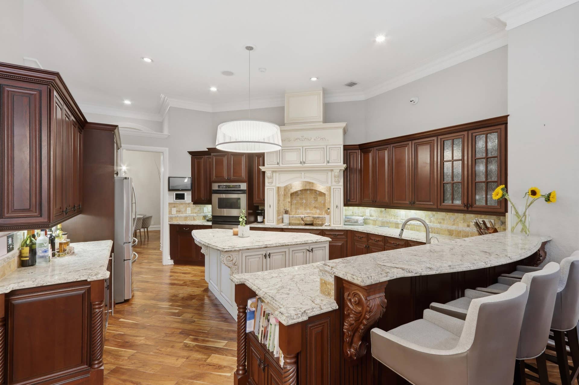 1580 VICTORIA ISLE Way, Weston, FL 33327 Kitchen
