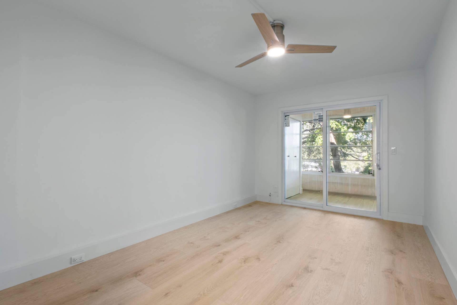 3076 Newport Drive, #Q, Deerfield Beach, FL 33442 R_F25