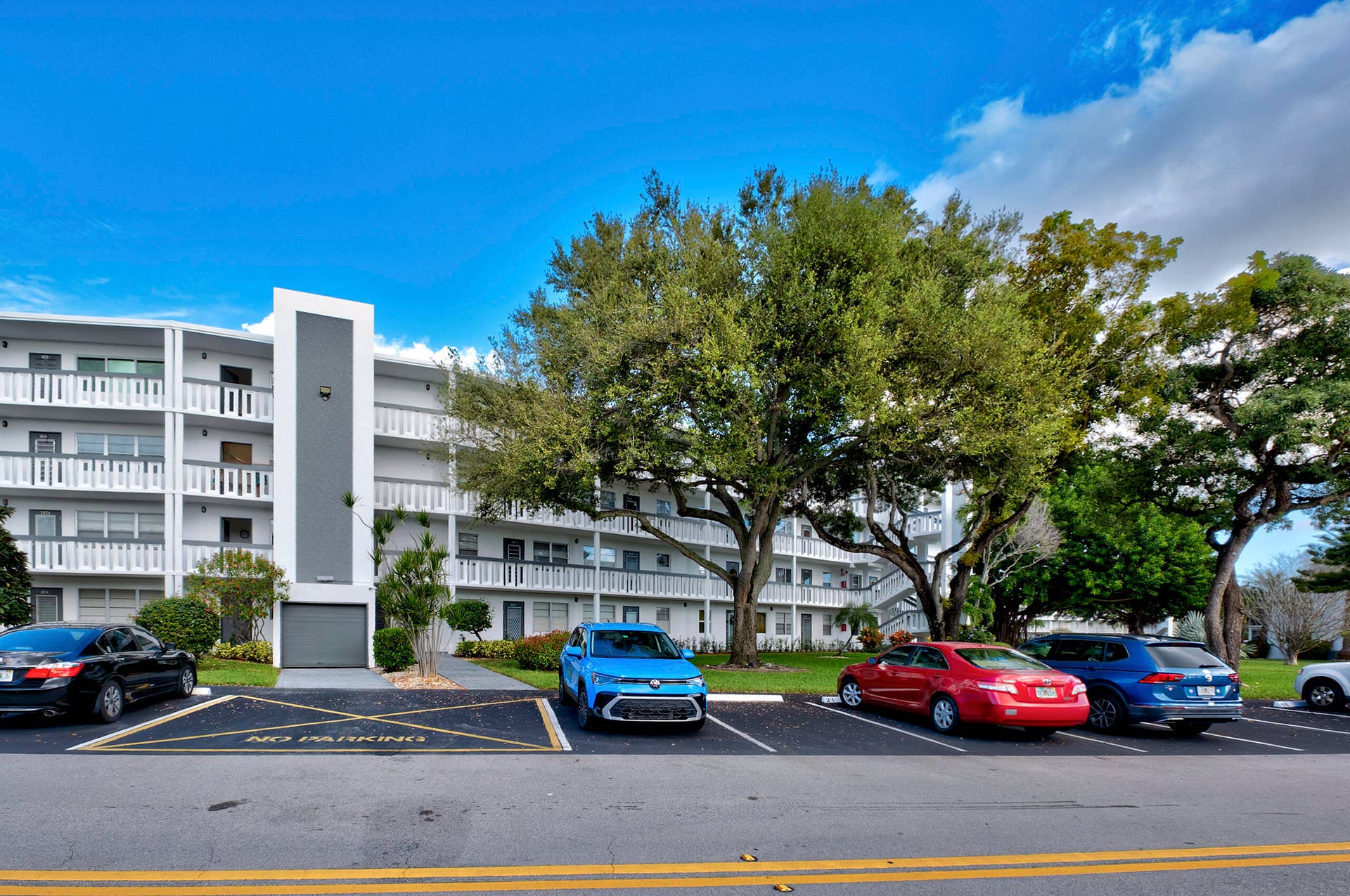 3076 Newport Drive, #Q, Deerfield Beach, FL 33442 R_F16
