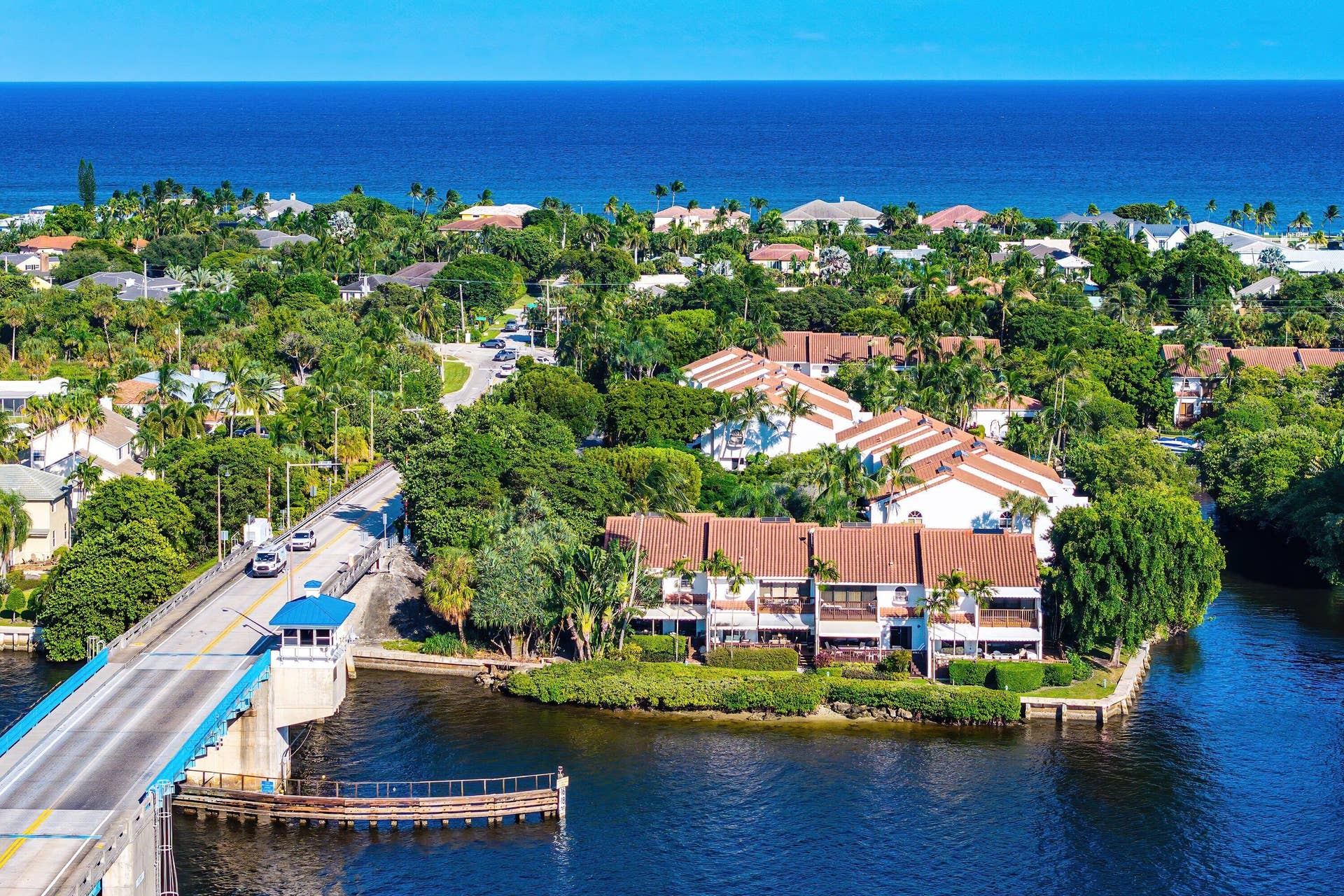 5598 N Ocean Boulevard, Ocean Ridge, FL 33435 057-5598NorthOceanBoulevard-44H-OceanRid