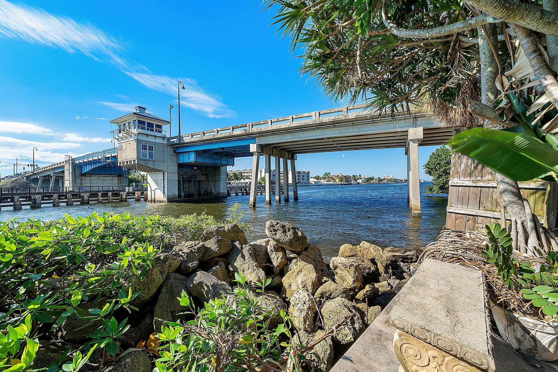5598 N Ocean Boulevard, Ocean Ridge, FL 33435 051-5598NorthOceanBoulevard-44H-OceanRid