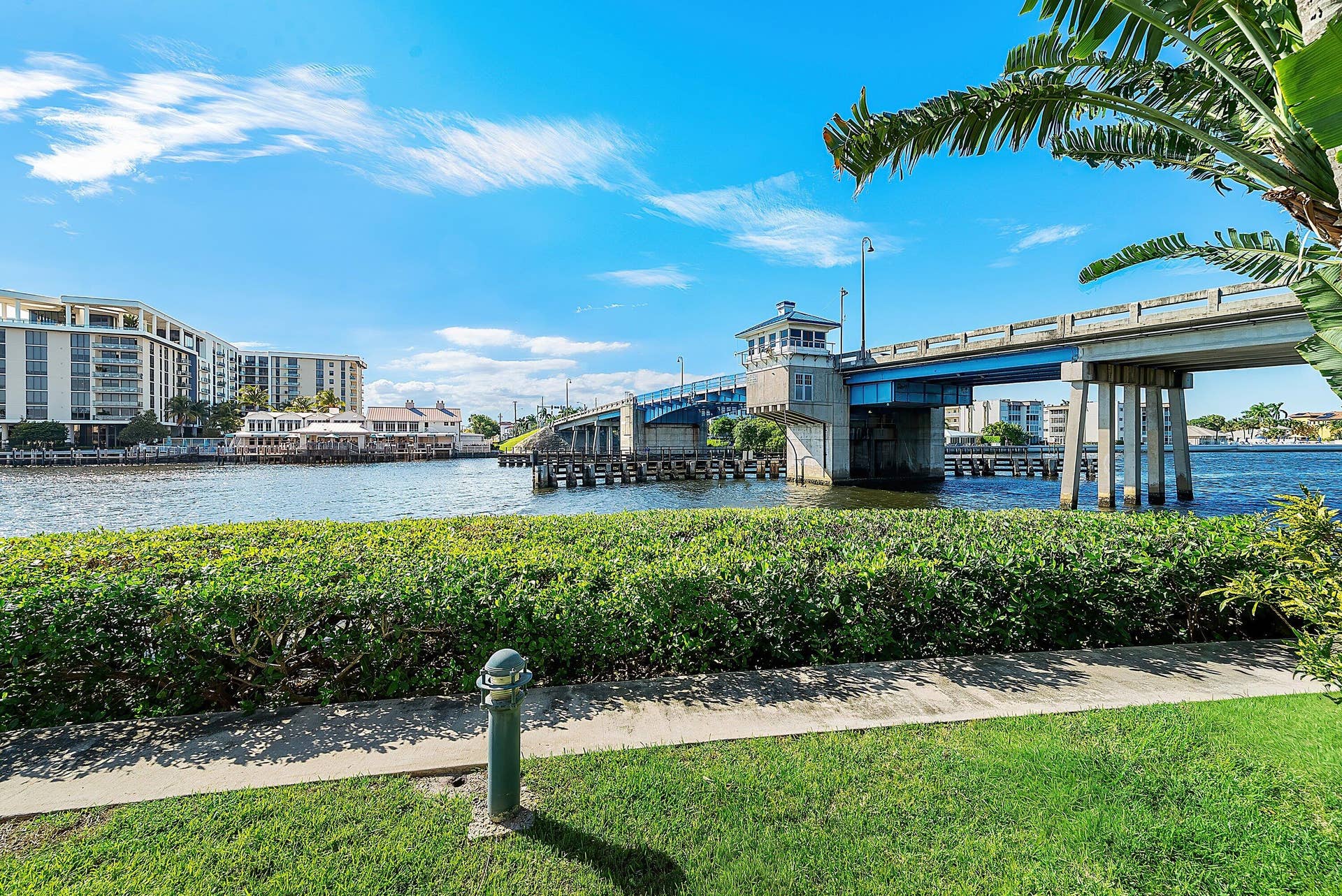 5598 N Ocean Boulevard, Ocean Ridge, FL 33435 049-5598NorthOceanBoulevard-44H-OceanRid