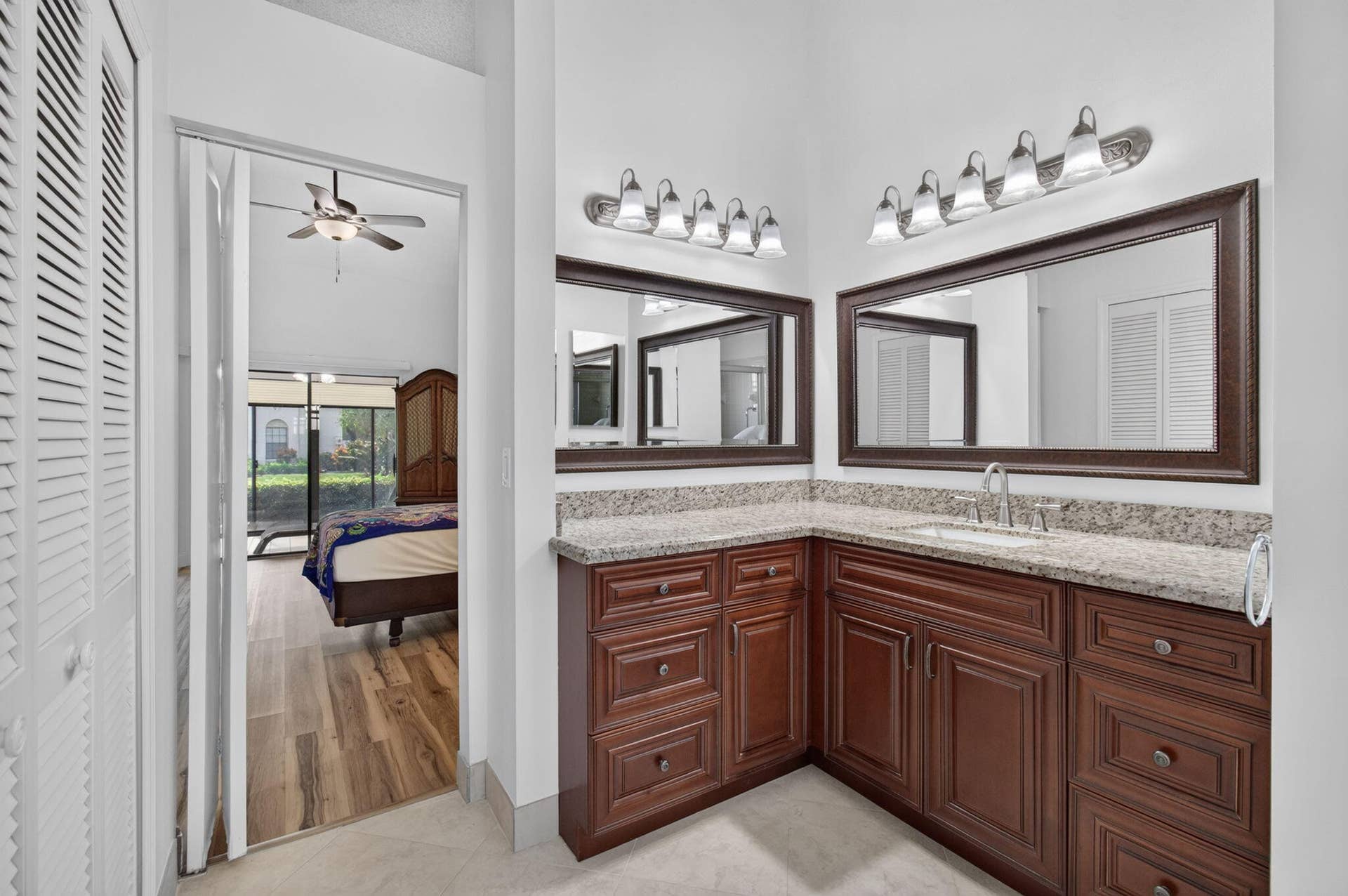 5887 PARKWALK Circle W, Boynton Beach, FL 33472 MASTER BATH