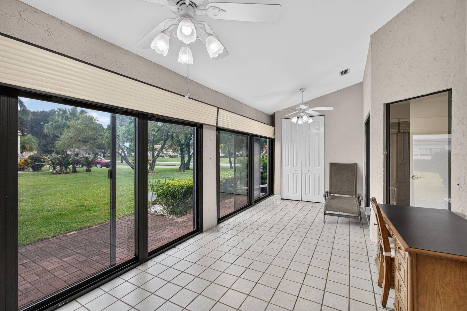5887 PARKWALK Circle W, Boynton Beach, FL 33472 LANAI