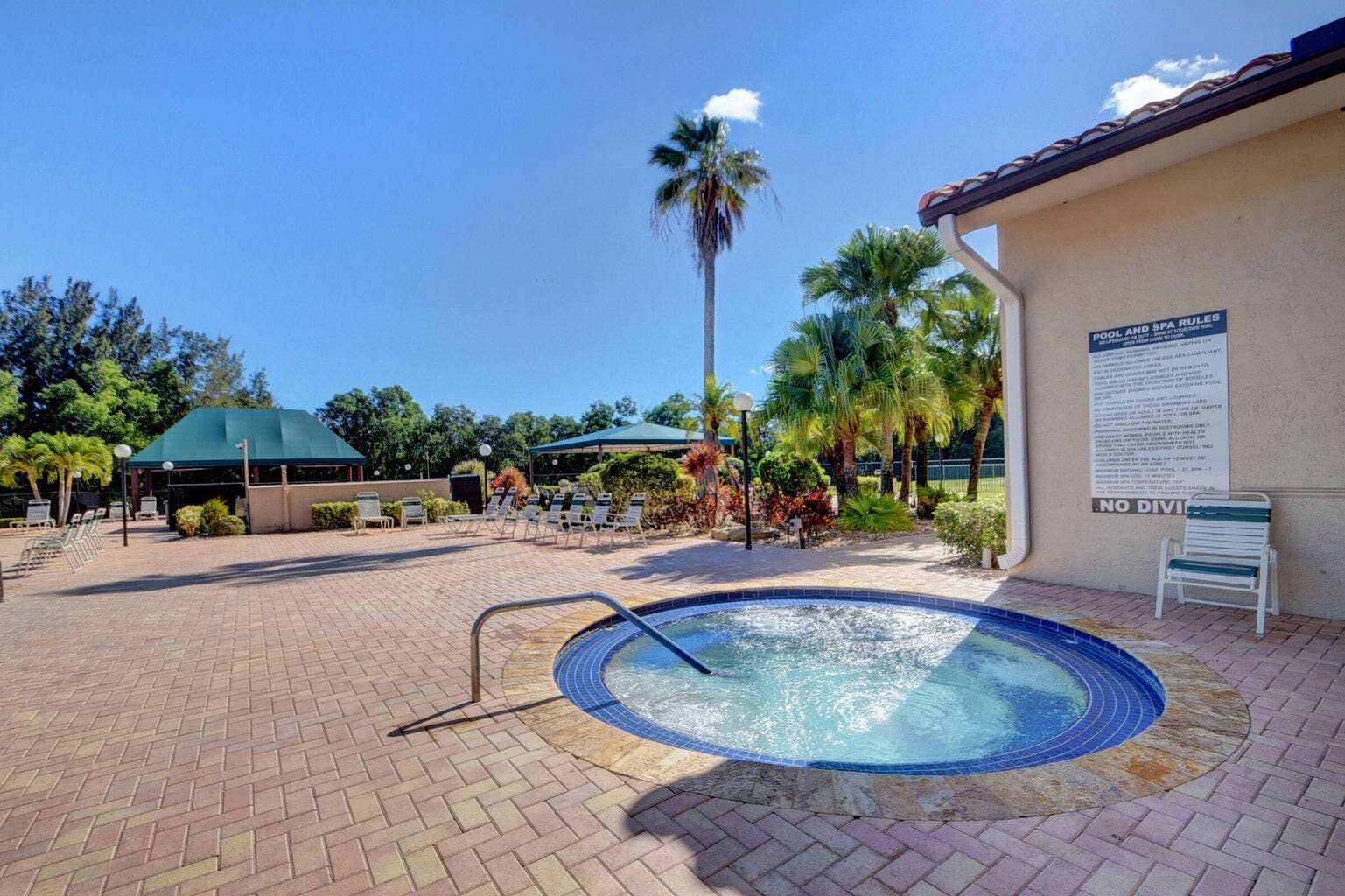5887 PARKWALK Circle W, Boynton Beach, FL 33472 Aberdeen Club Spa