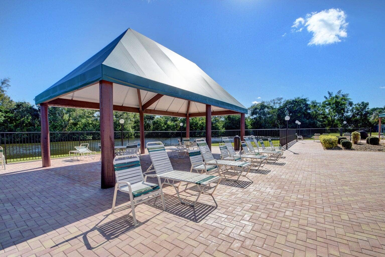 5887 PARKWALK Circle W, Boynton Beach, FL 33472 Aberdeen Club Pool2