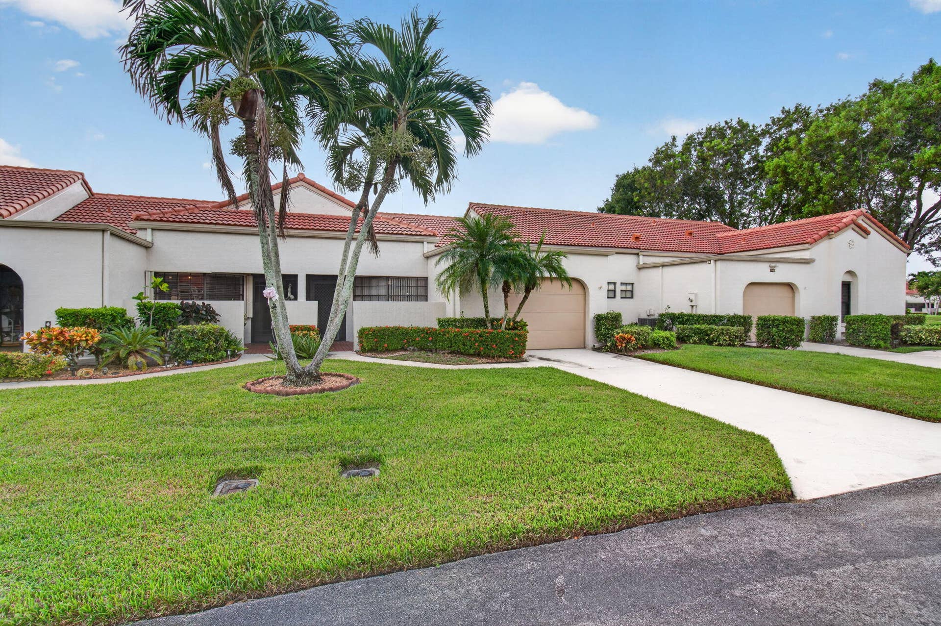5887 PARKWALK Circle W, Boynton Beach, FL 33472 FRONT VIEW